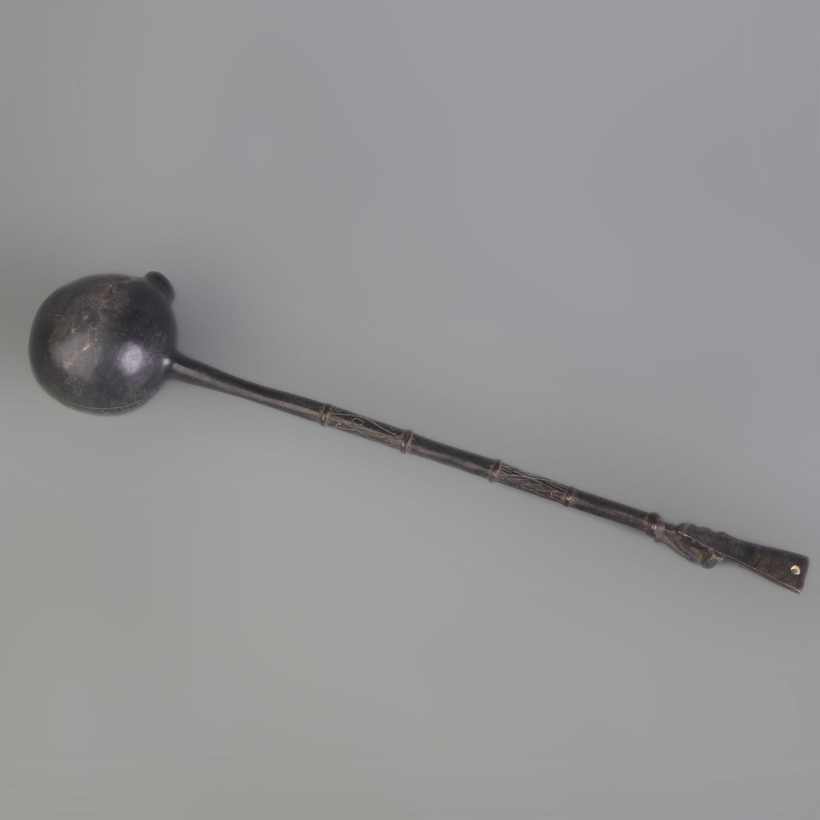 A LONG BRONZE MEASURING SPOON - 4
