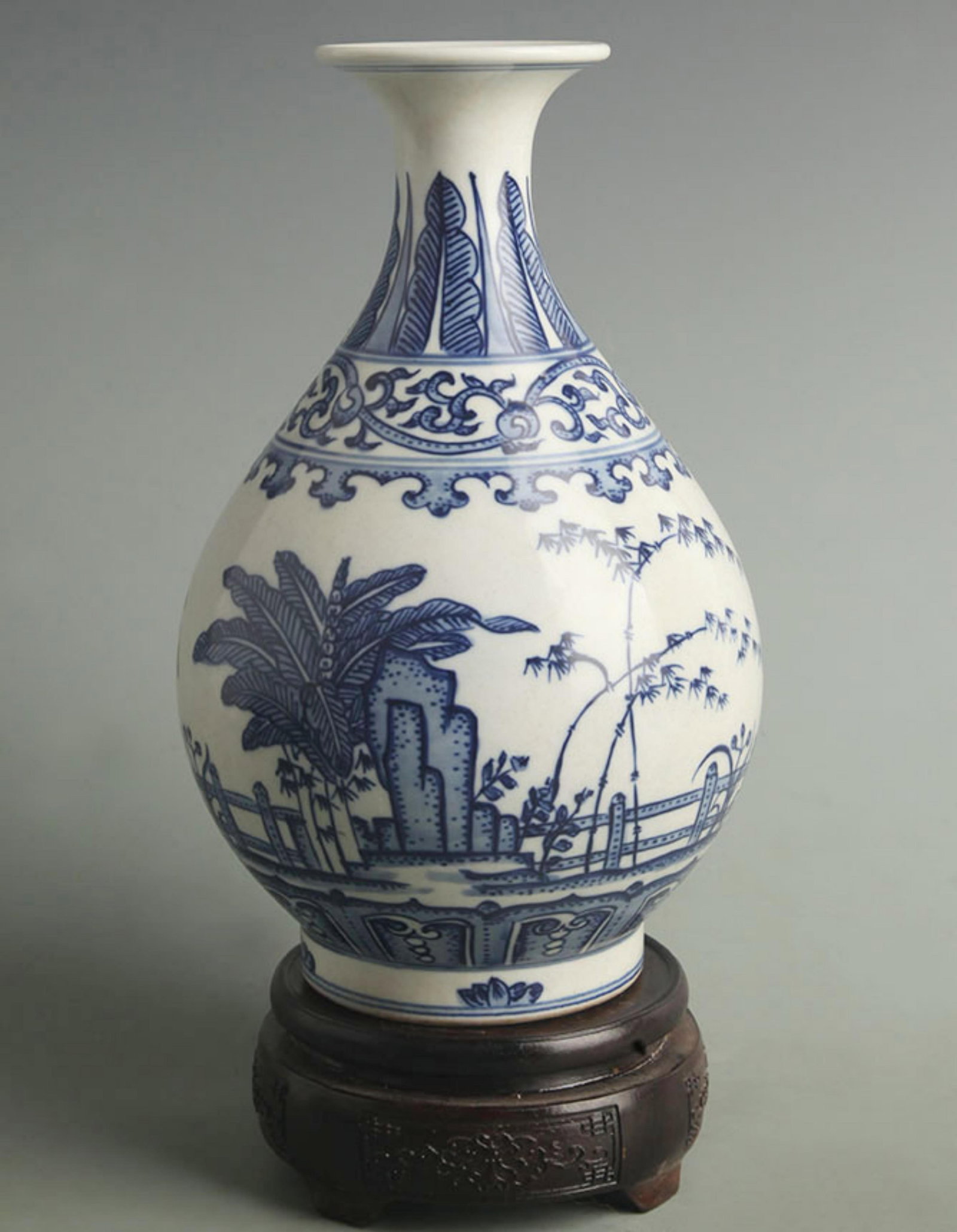 A BLUE-AND-WHITE ‘THREE FRIENDS OF WINTER’ YUHUCHUN VASE: Qing Dynasty Qian Long Period; High: 9.50 inch; Width: 5.50 inch