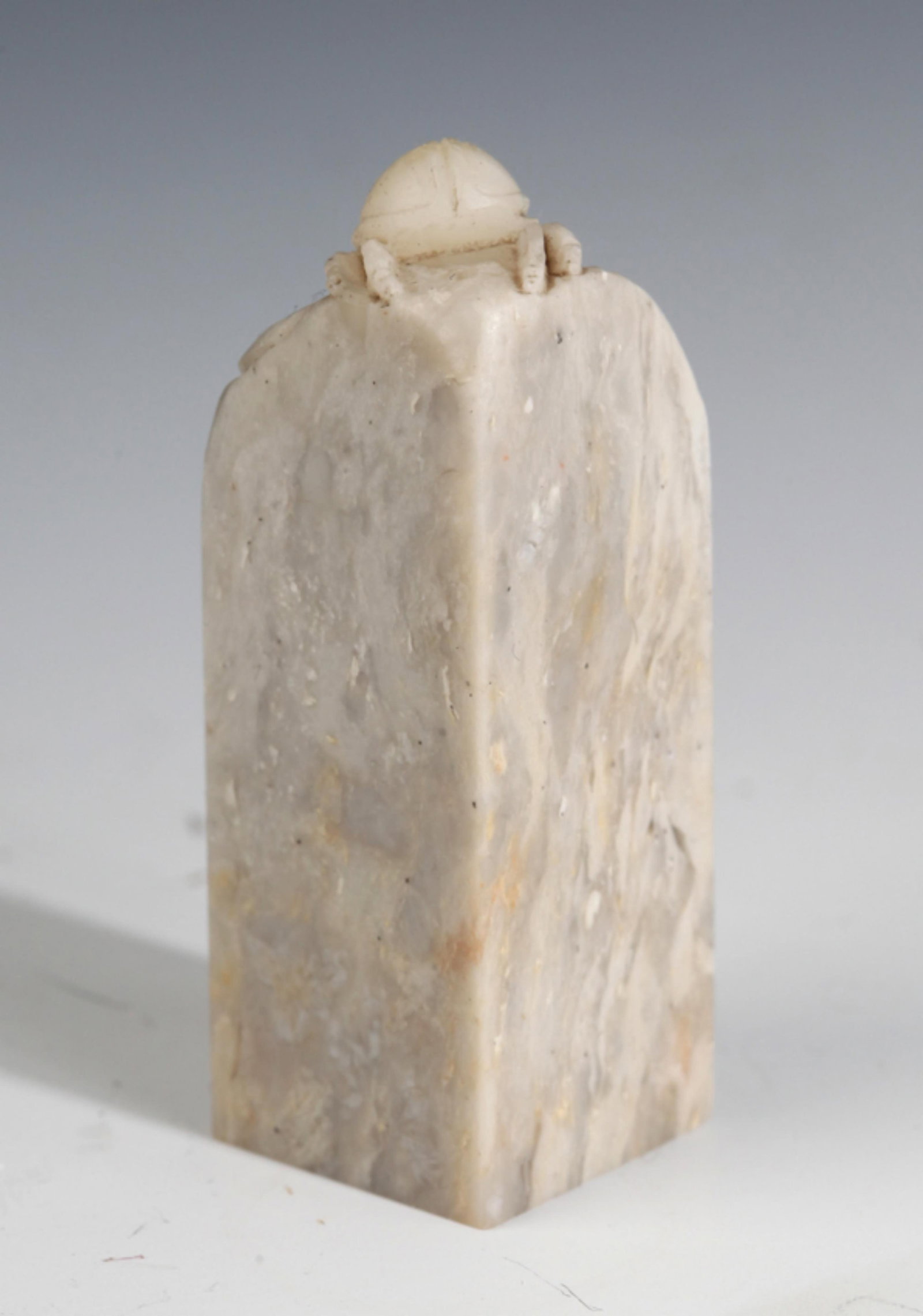 A FINE CARVED SHOUSHAN STONE SEAL - 3