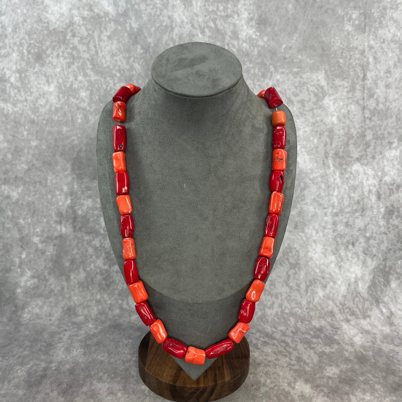 A FINE RED CORAL MADE PRAYER BEAD NECKLACE: Modern; Long: 14 inch; Diameter: 0.45 inch;