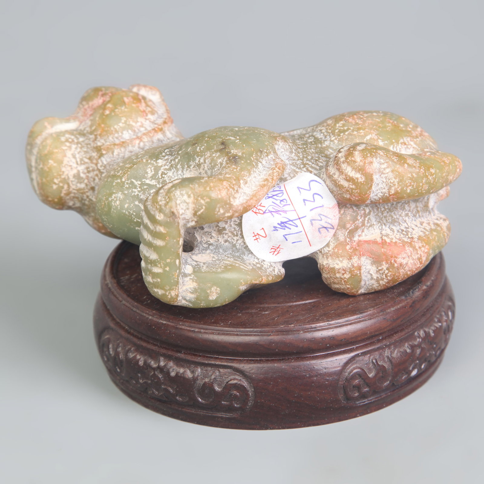 A CELADON JADE CARVING - 5