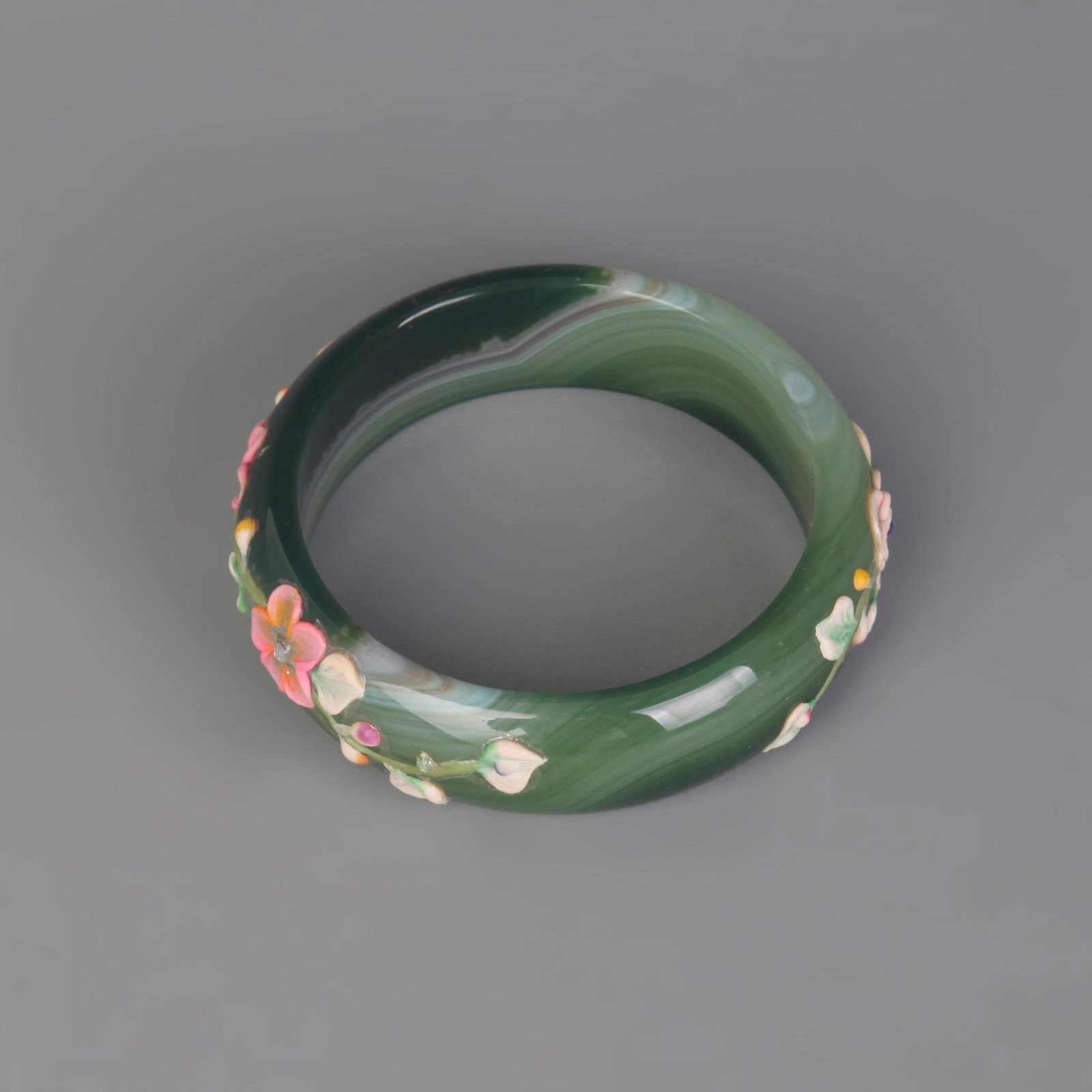 A FINE AGATE MADE BRANGLE - 5