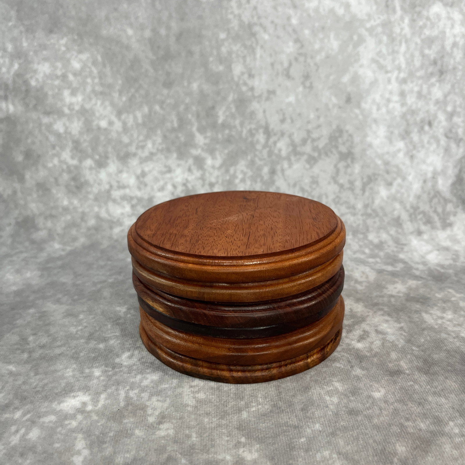 GROUP OF HARDWOOD MADE DISPLAY STAND: Modern; High: 0.4 inch; Diameter: 4.7 inch;