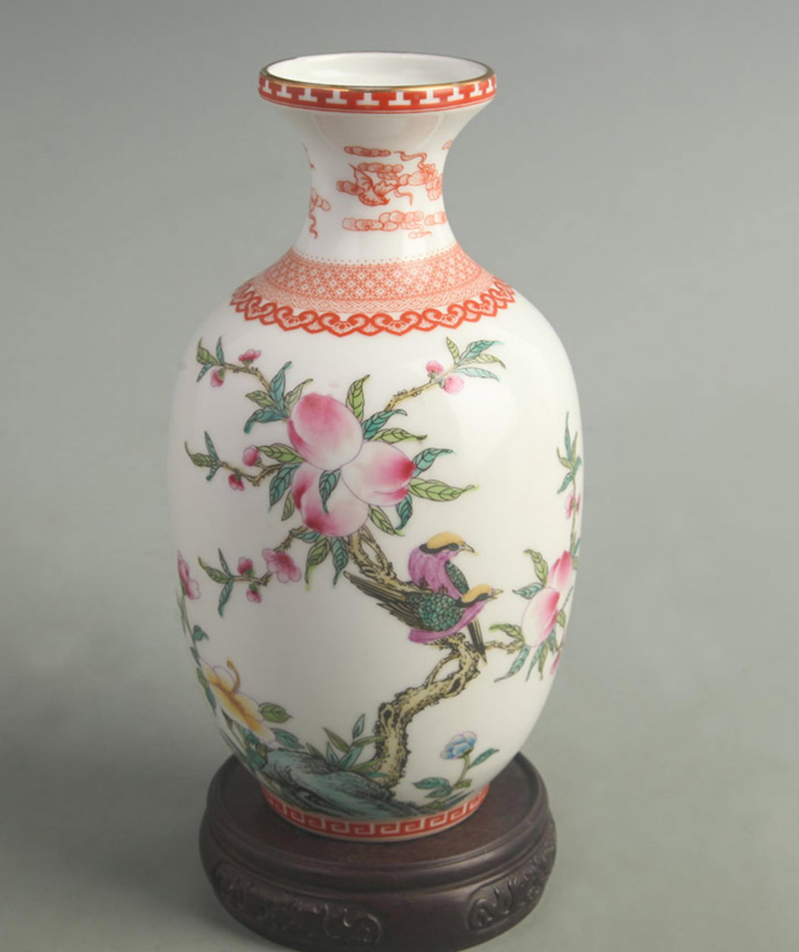 CLOISONNE COLOR FLOWER AND BIRD PATTERN WINTER MELON PORCELAIN VASE: Qing Dynasty Yong Zheng Period; High: 7.50 inch; Width: 3.80 inch