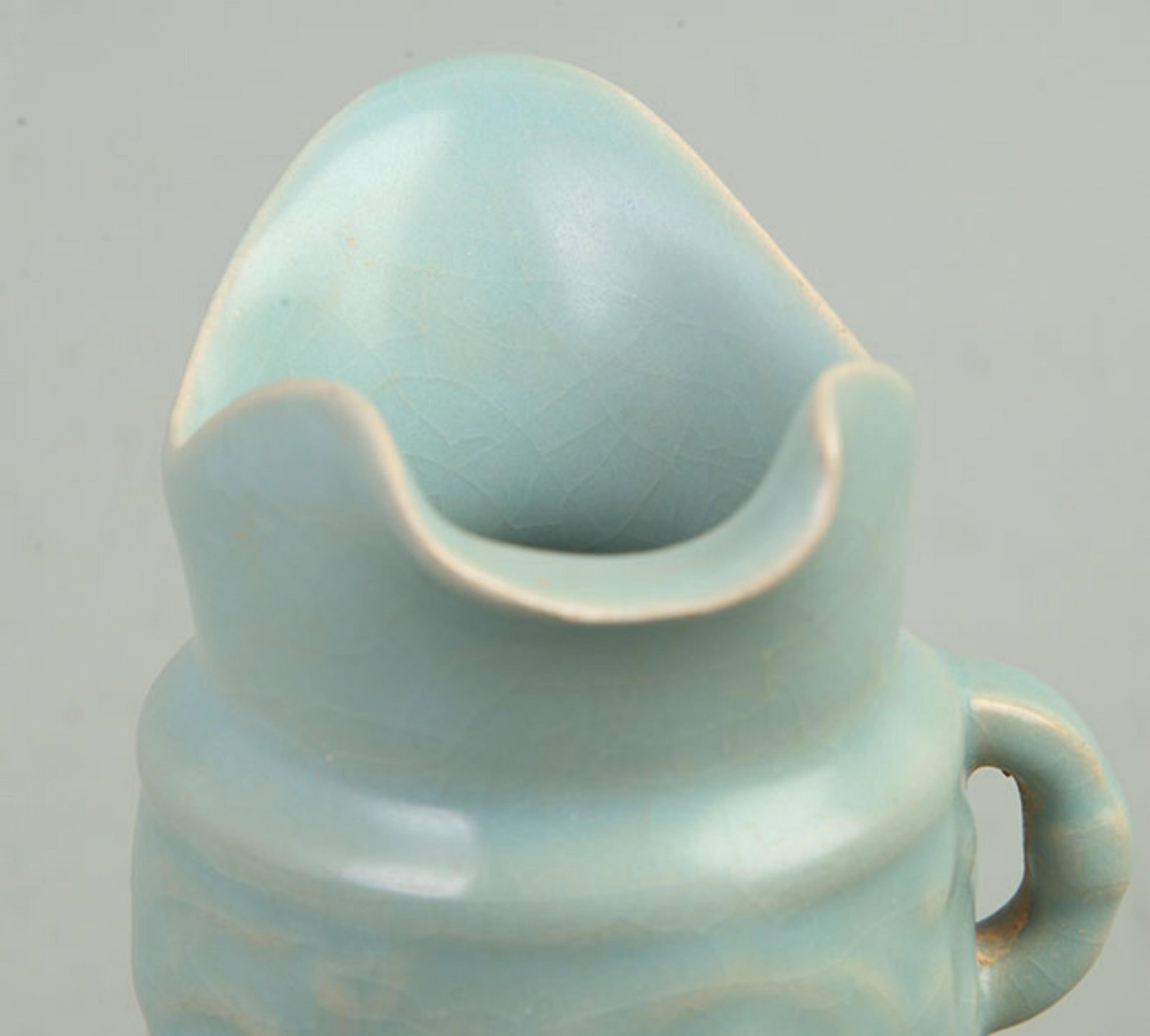 A FINE RU WARE WINE CUP - 2