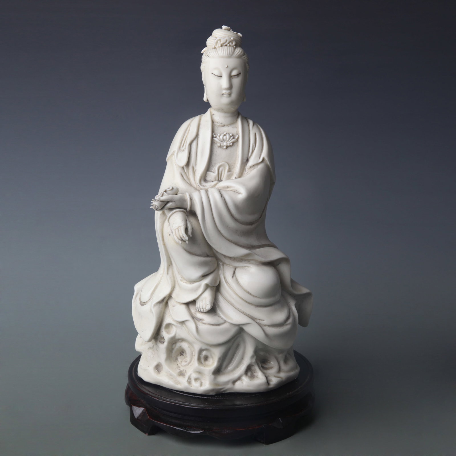 A DEHUA BLANC-DE-CHINE GUANYIN FIGURE: Ming Dynasty Style; High: 12.6 inch