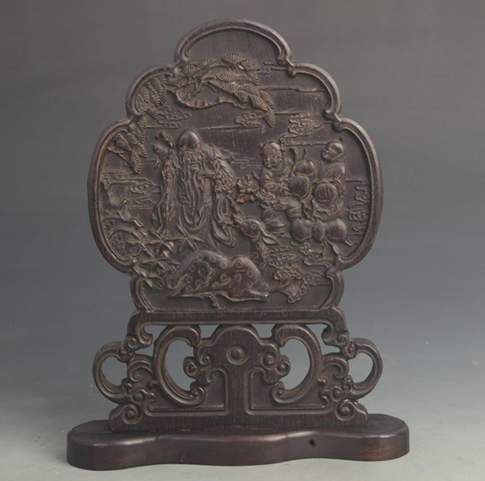 A FINE ROSEWOOD MADE FINELY CARVED TABLE SCREEN: 20th Century; High: 11.75 inch; Width: 7.75 inch;