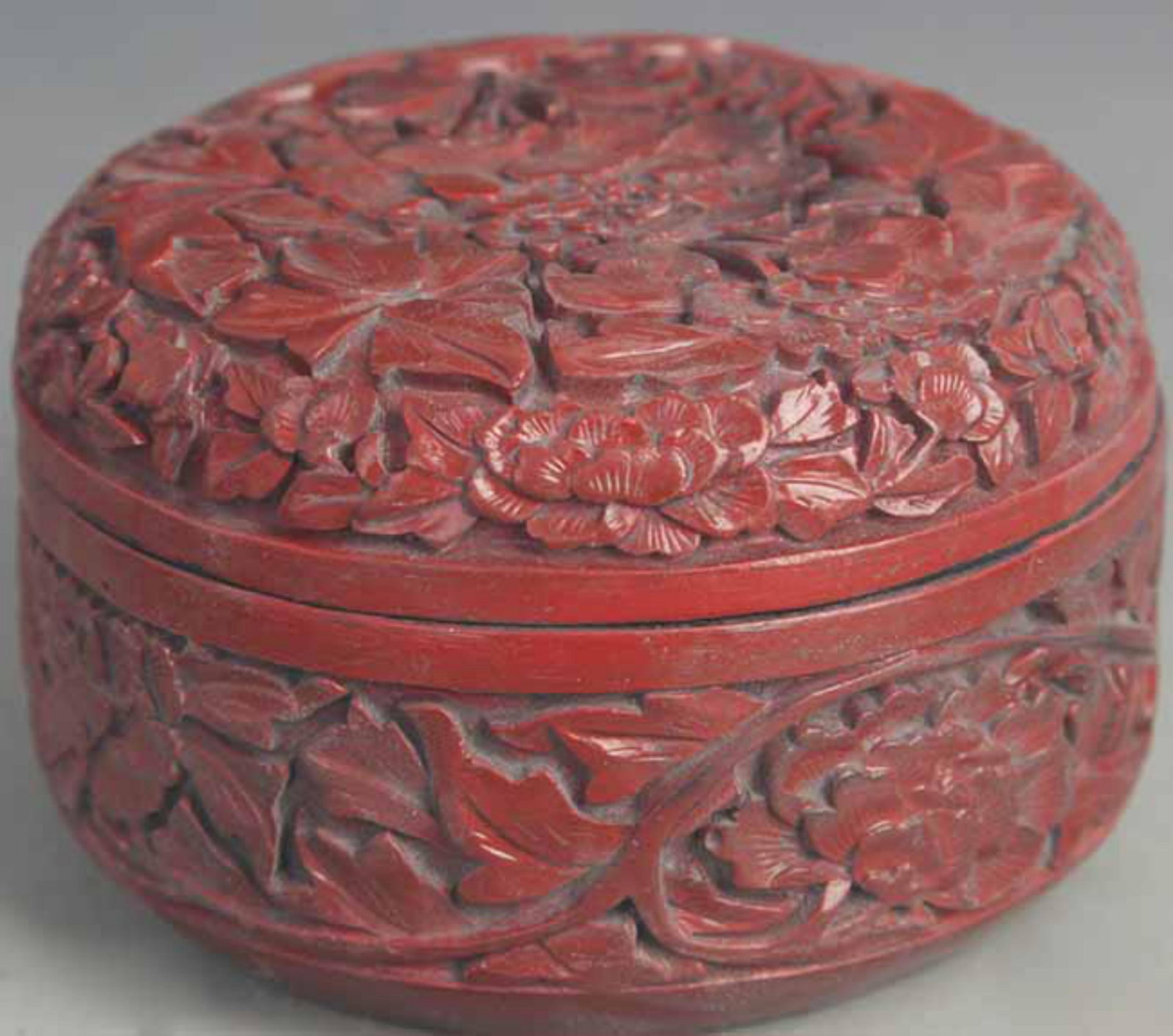 RED CARVED LACQUER FLOWER PATTERN BOX - 3