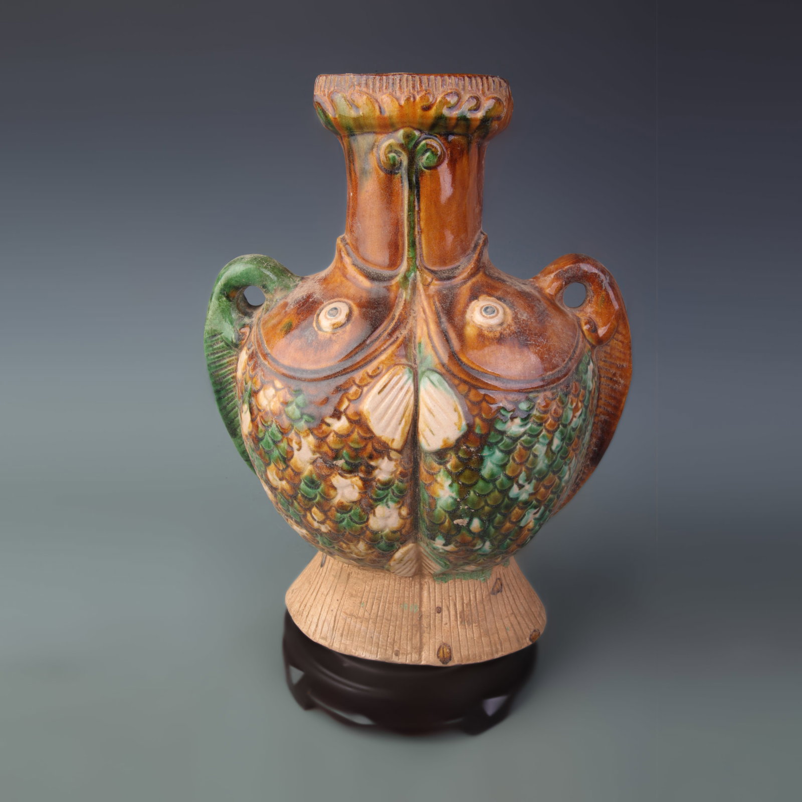 SAN CAI COLOR DOUBLE FISH BODY POTTERY JAR (1 of 5)