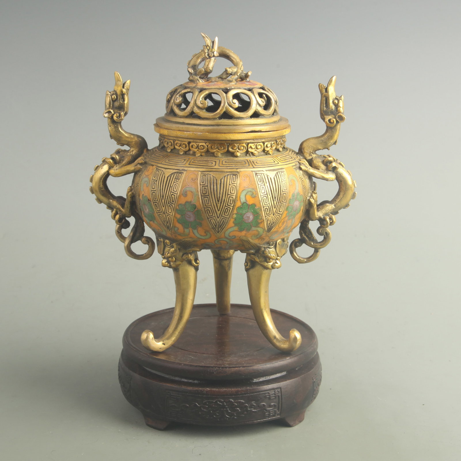 CLOISONNE ENAMEL TRIPOD INCENSE BURNER WITH DRAGON HANDLES AND DRAGON COVER: Qing Dynasty; High: 8.00 inch; Diameter: 7.00 inch;