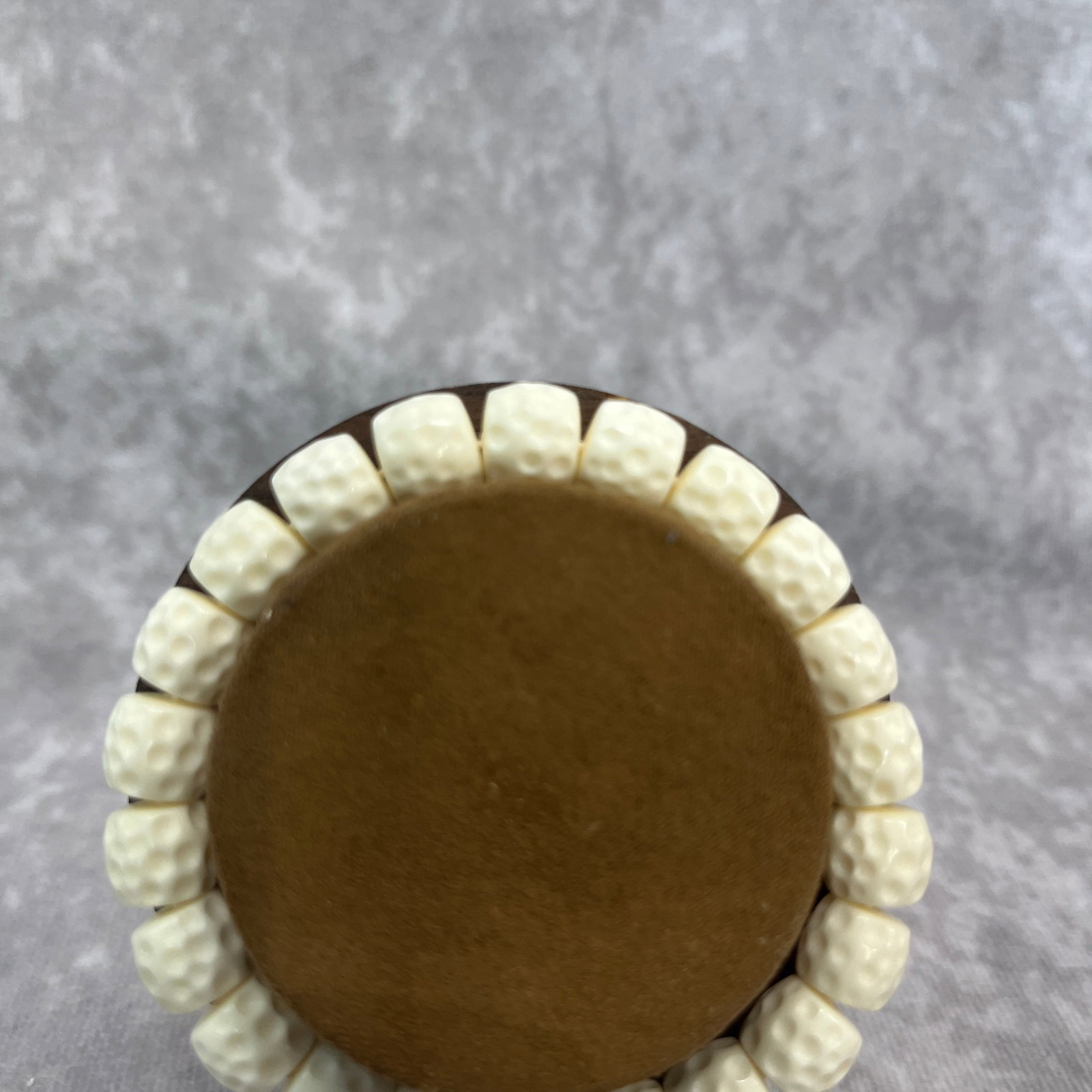 A FINE BONE MADE BRACELET - 3