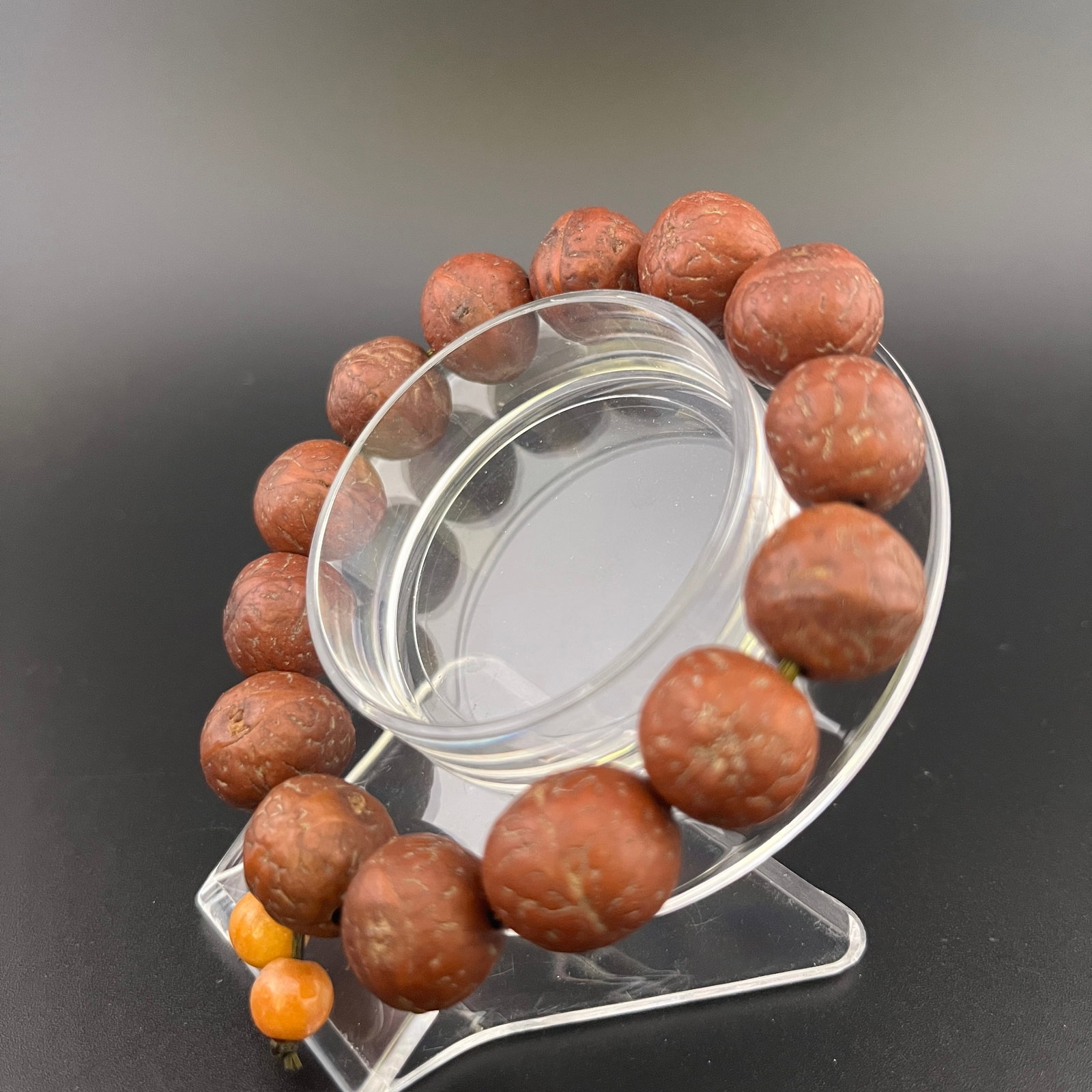 A FINE LONGAN SEED BRACELET - 3