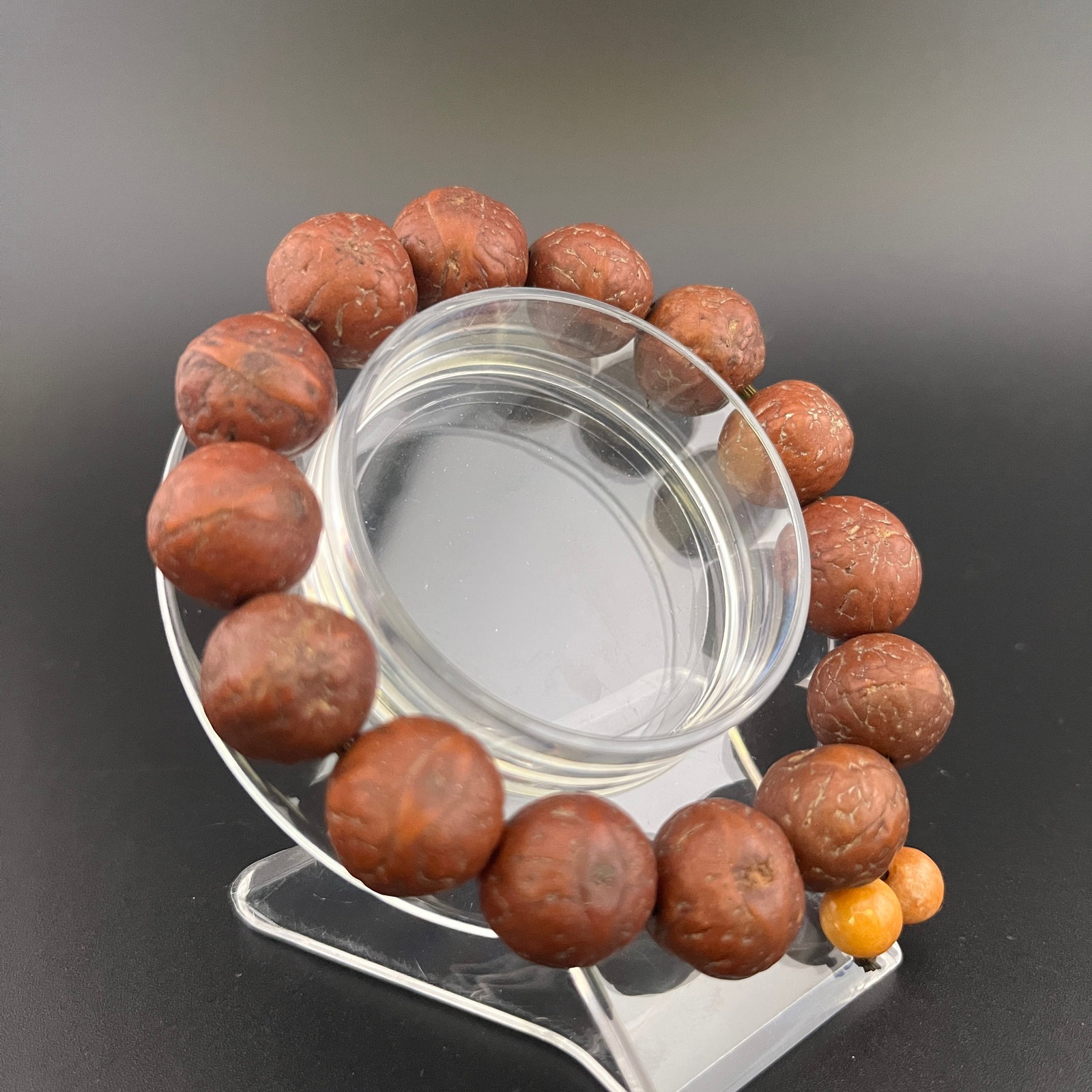 A FINE LONGAN SEED BRACELET - 4