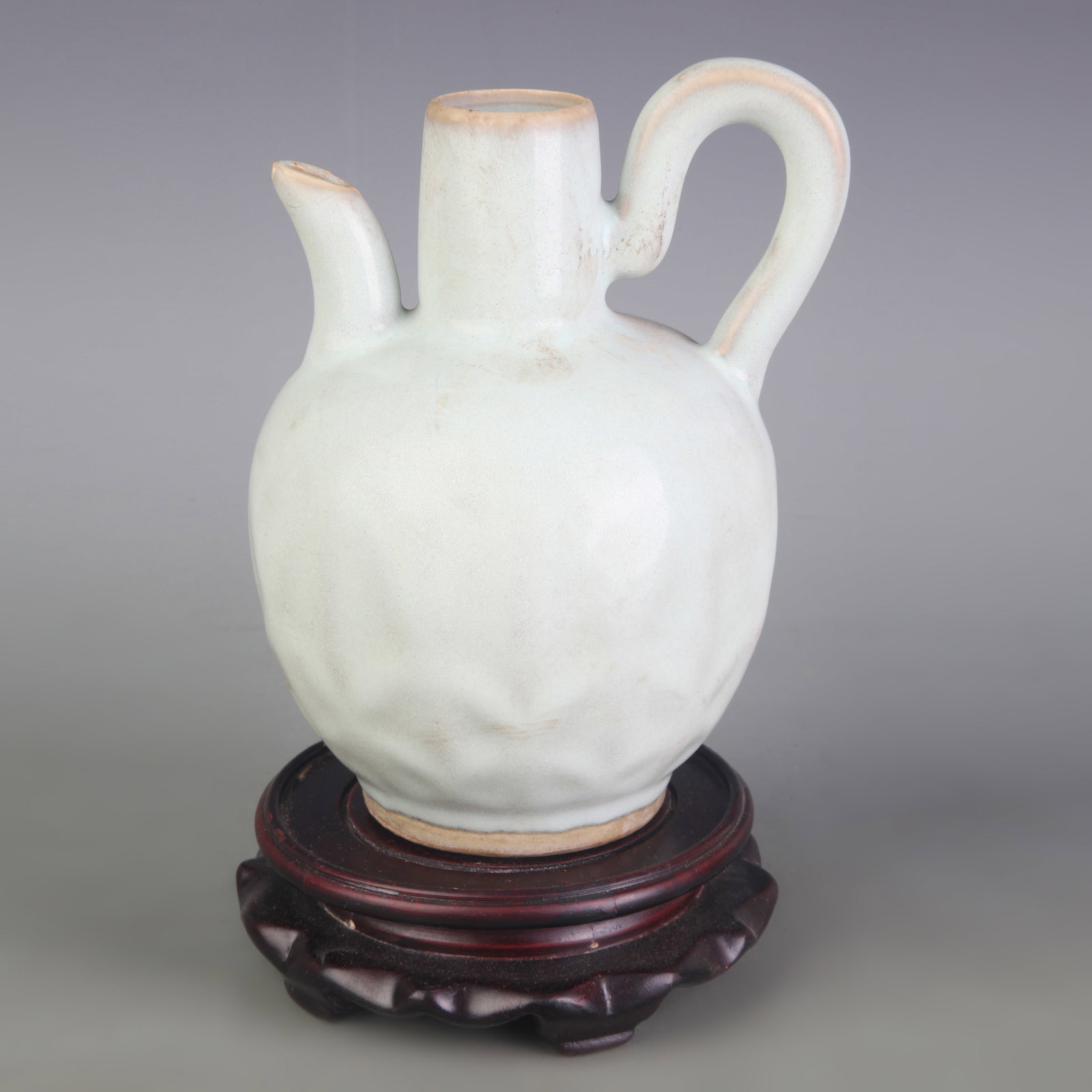 BLUE COLOR GLAZE PORCELAIN EWER: Five Dynasty Syle; Width: 5.2 in ; High: 7.0 in; Woodbase for picture and display only