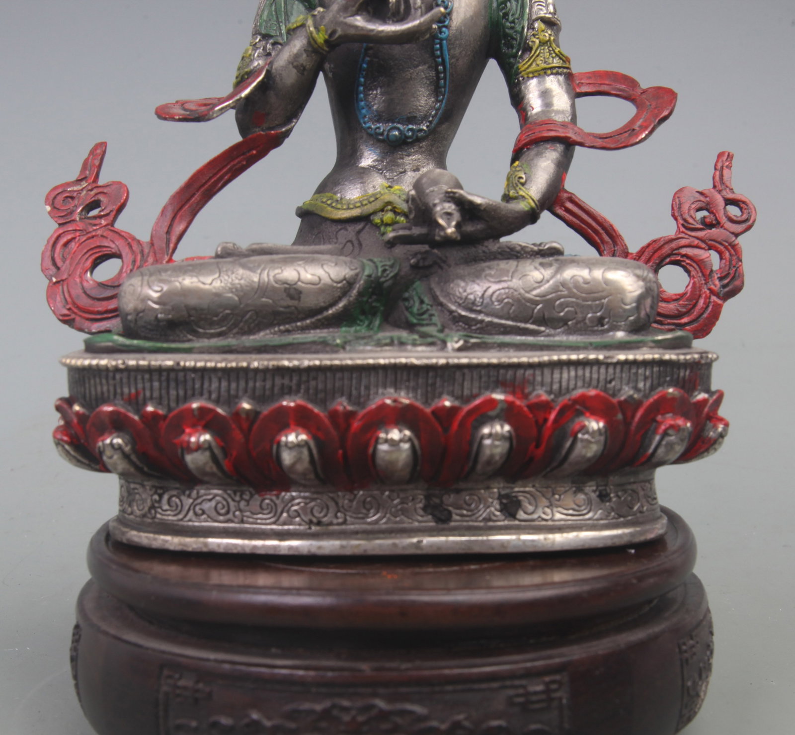 A FINE BRONZE COLORED VAJRASATTVA STATUE - 3