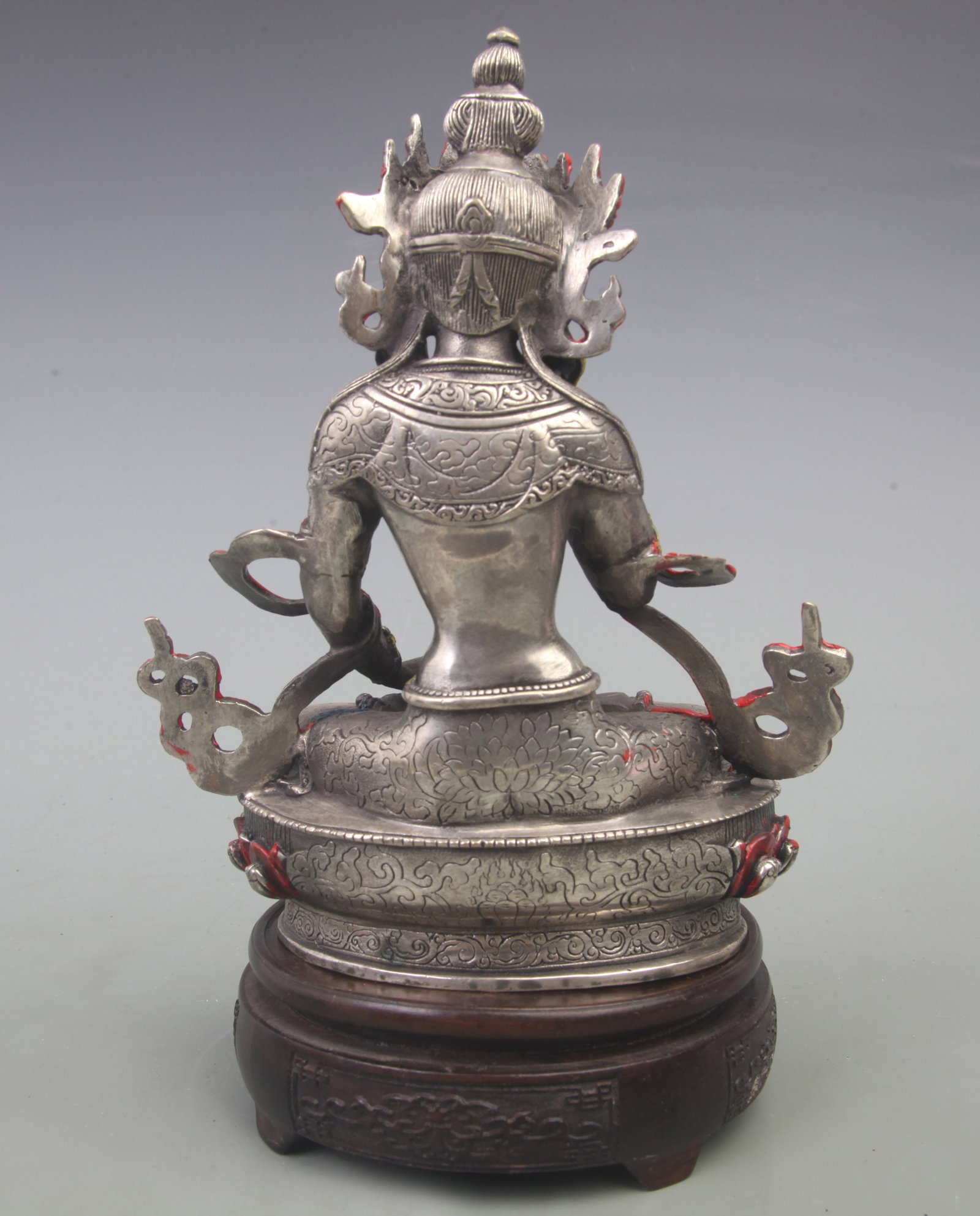 A FINE BRONZE COLORED VAJRASATTVA STATUE - 4