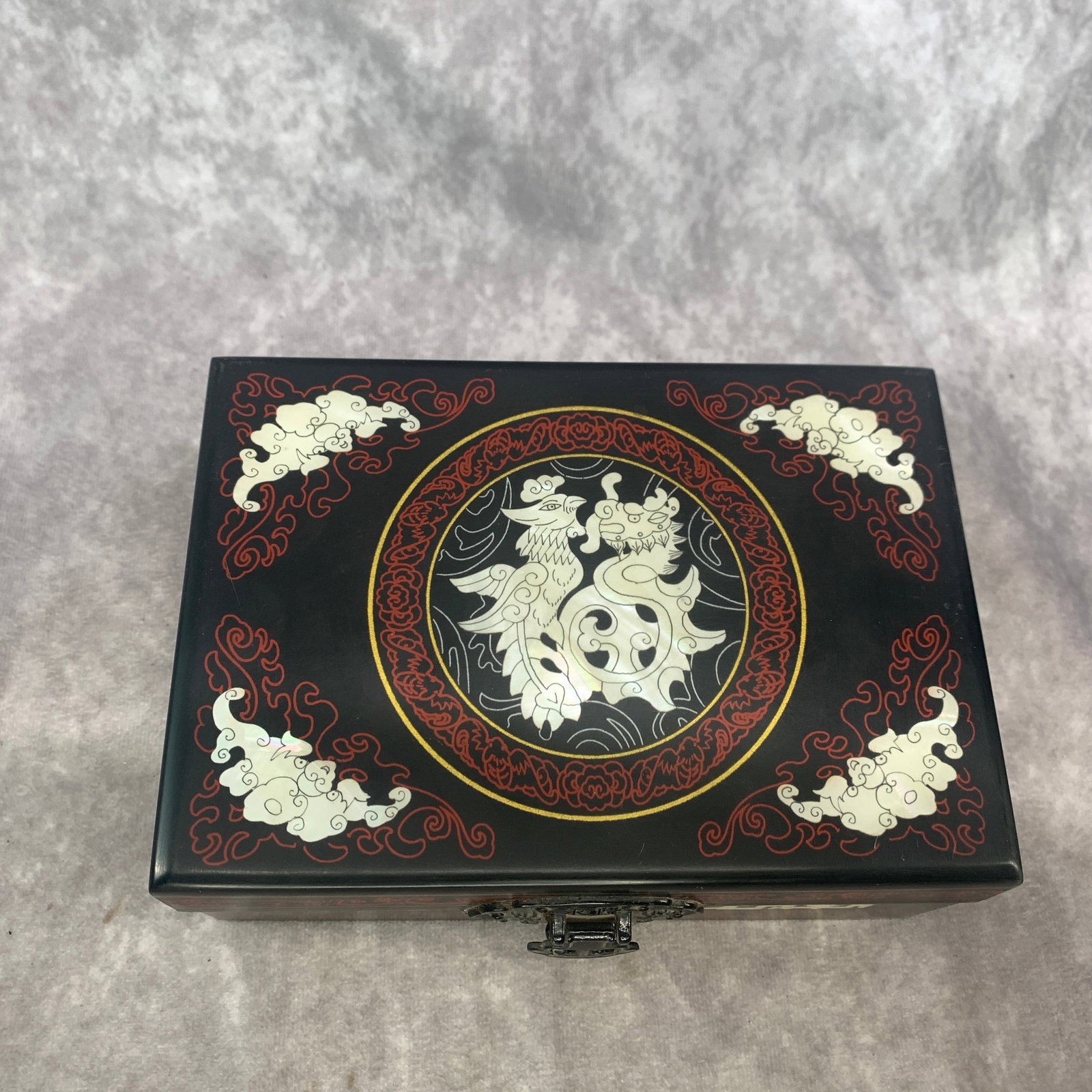 A FINE BLACKWOOD JEWELRY INLAY WITH MOTHER OF PEARL: Qing Dynasty; Long: 7.23 inch; Width:5.5 inch; Heigh: 3.12 inch; Woodbase for picture and display only