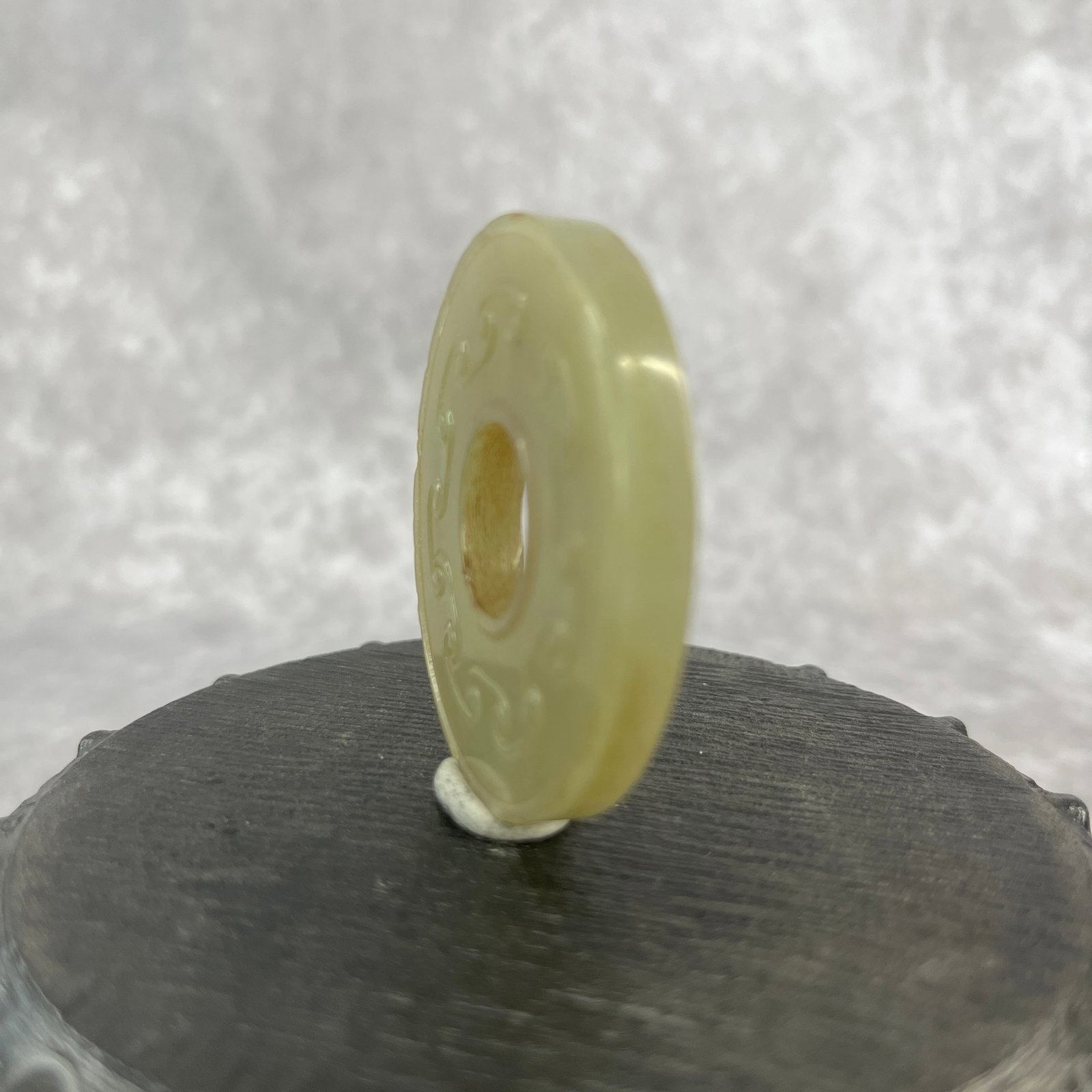A FINE CLOUD PATTERN JADE BI DISC - 2