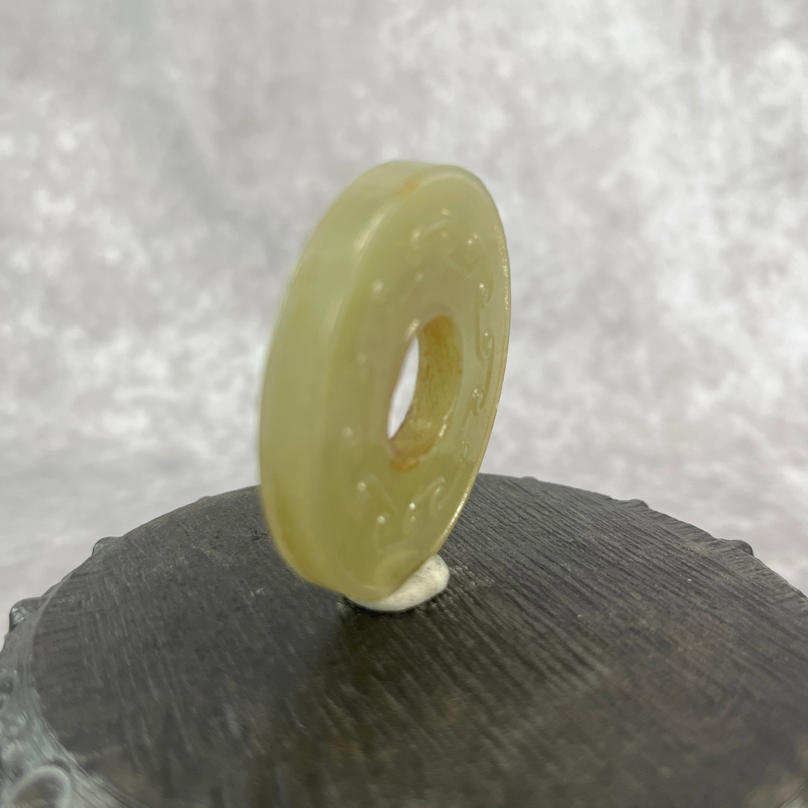 A FINE CLOUD PATTERN JADE BI DISC - 3