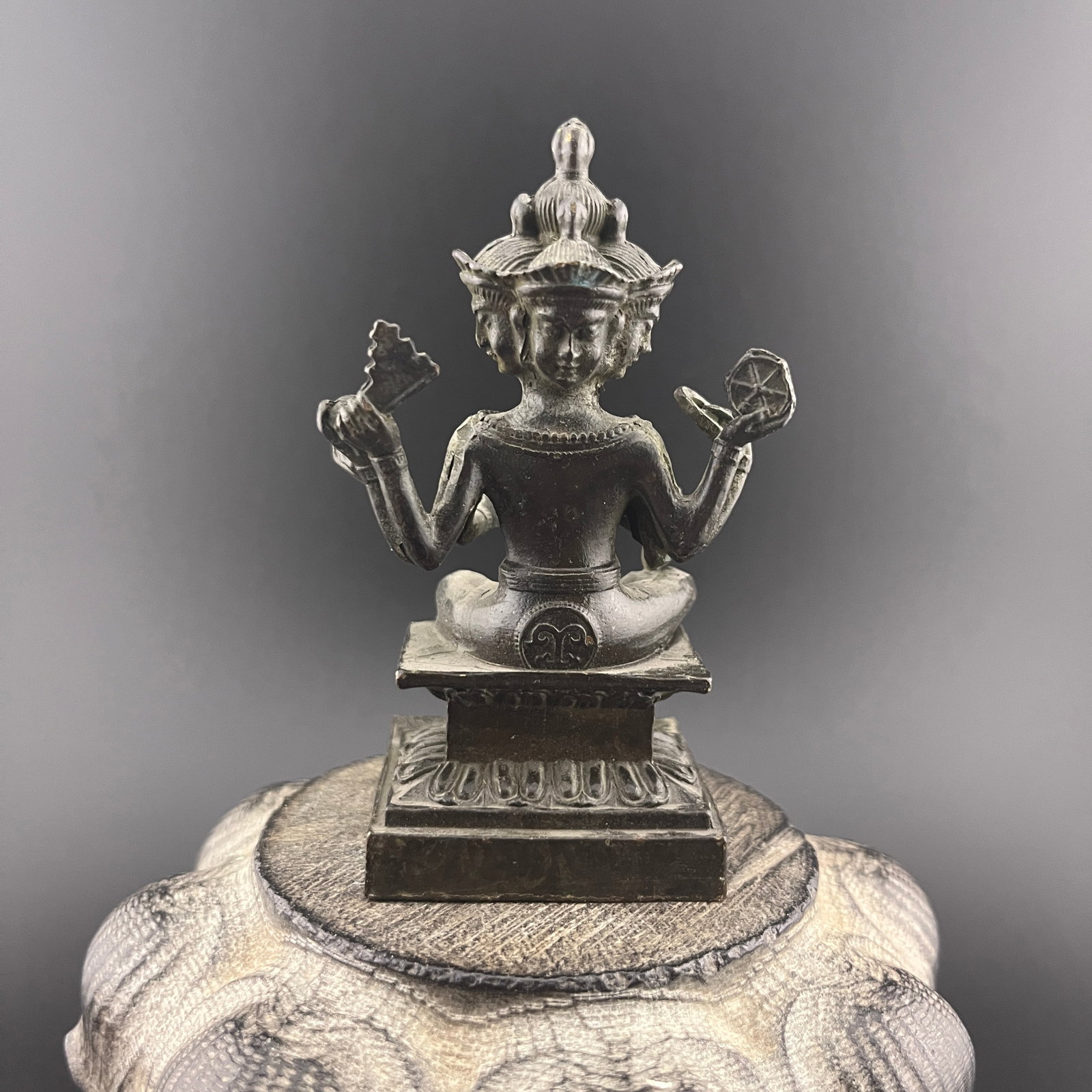 A SMALL BRONZE FOUR FACE PHRA PHROM STATUE - 3