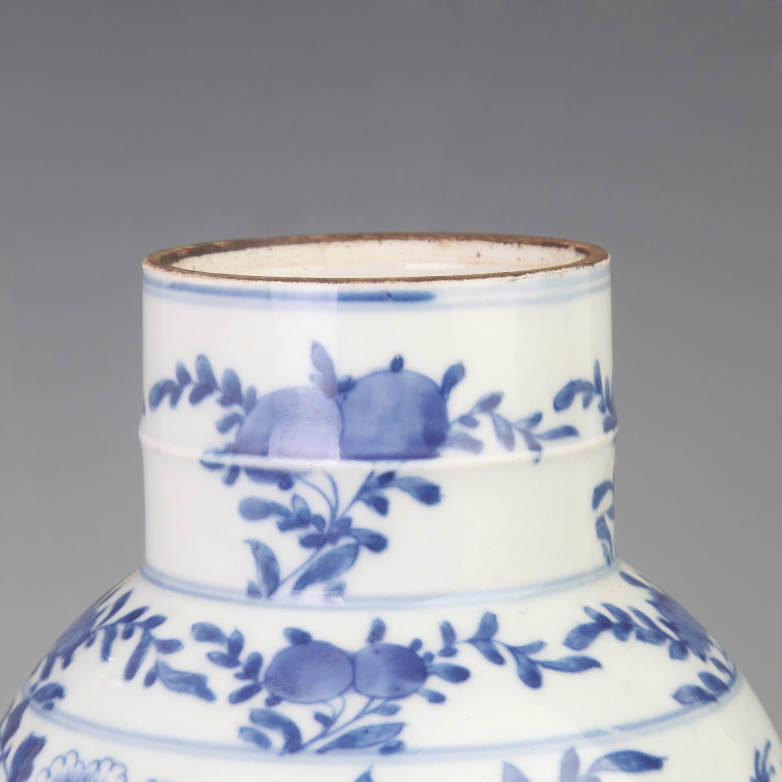 RARE BLUE AND WHITE FLOWER PATTERN GENERAL TYPE JAR - 6