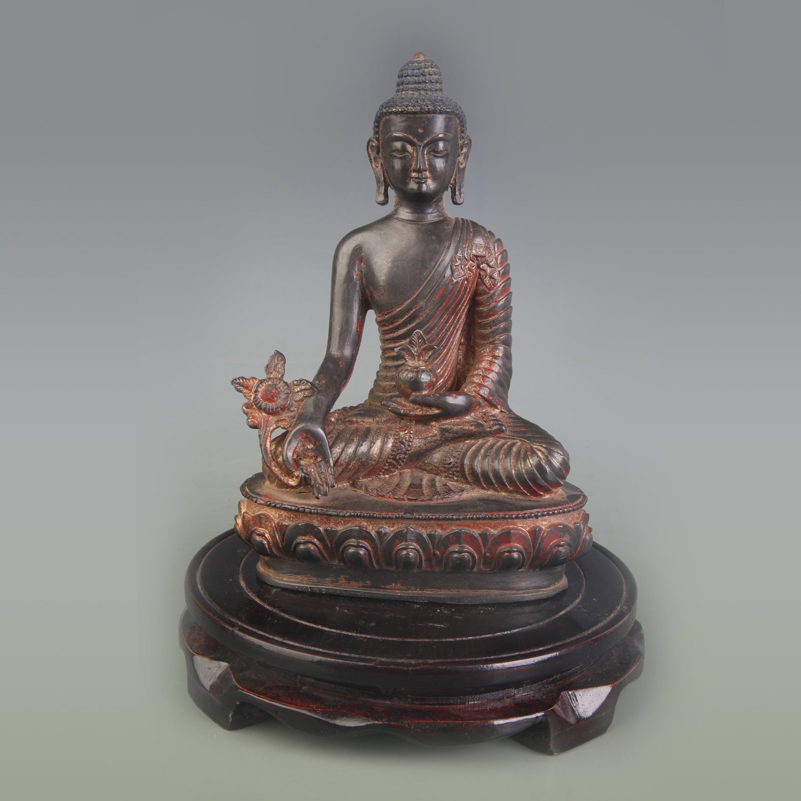 BRONZE MEDICINE BUDDHA (BHAISAJYAGURU): Qing Dynasty; W:5.2 inch; High: 7.8 inch; Woodbase for picture and display only