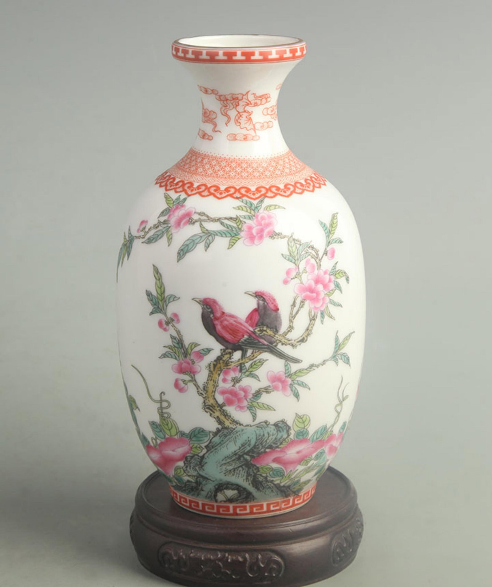 FAMILLE CLOISONNE ENAMEL FLOWER AND BIRD GOURD-SHAPED VASE: Qing Dynasty; Width: 5.5 inch; High: 5.5 inch; Woodbase for picture and display only