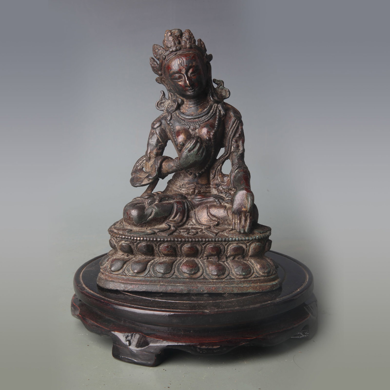 A FINE BRONZE TARA (DROLMA) FIGURE: Qing Dynasty; High: 6.7 inch; Woodbase for picture and display only