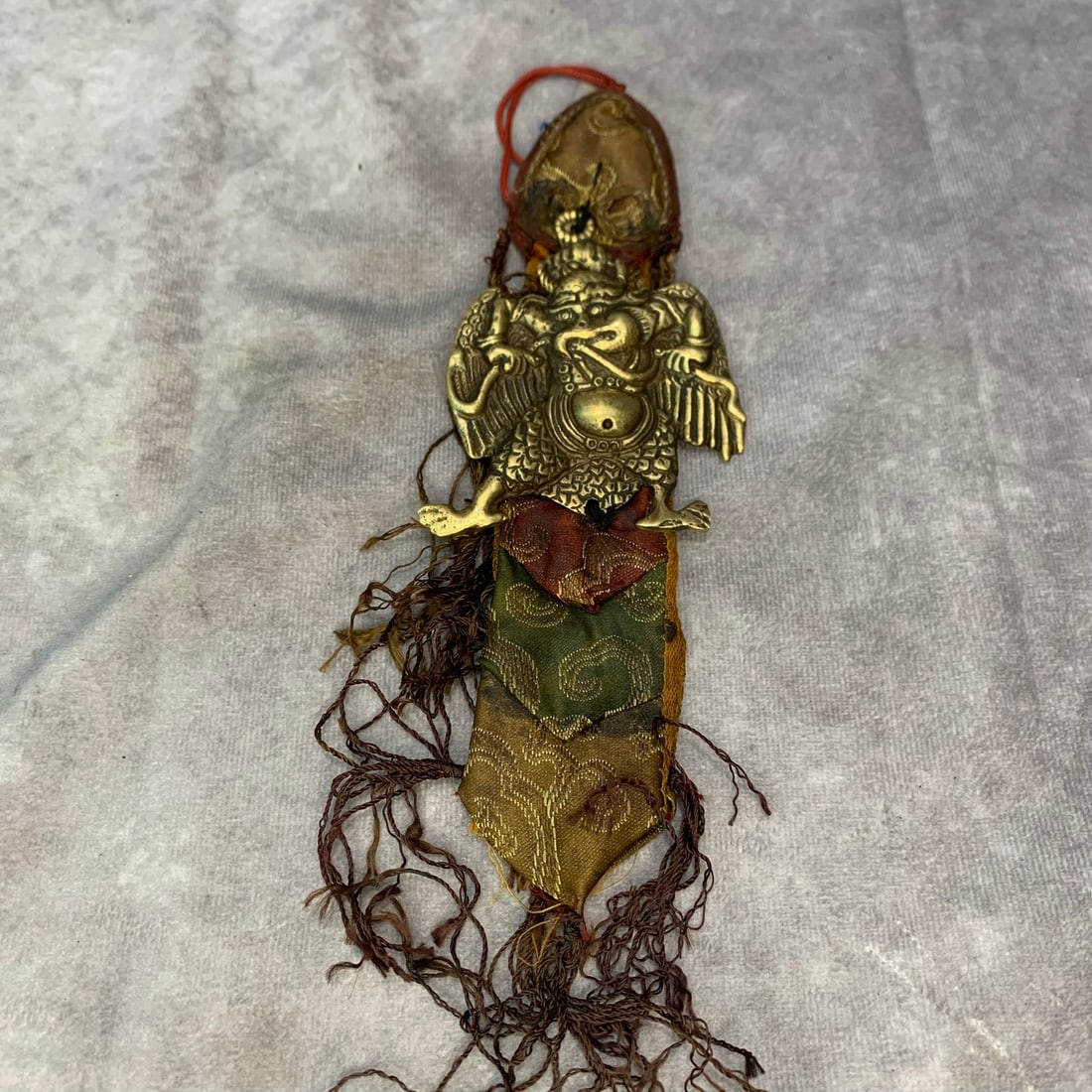 A FINE TIBETAN BUDDHIST BRONZE RITUAL OBJECTS: Modern; High: 3.5 inch; Width: 2.9 inch; Long: 8.0 inch; Woodbase for picture and display only