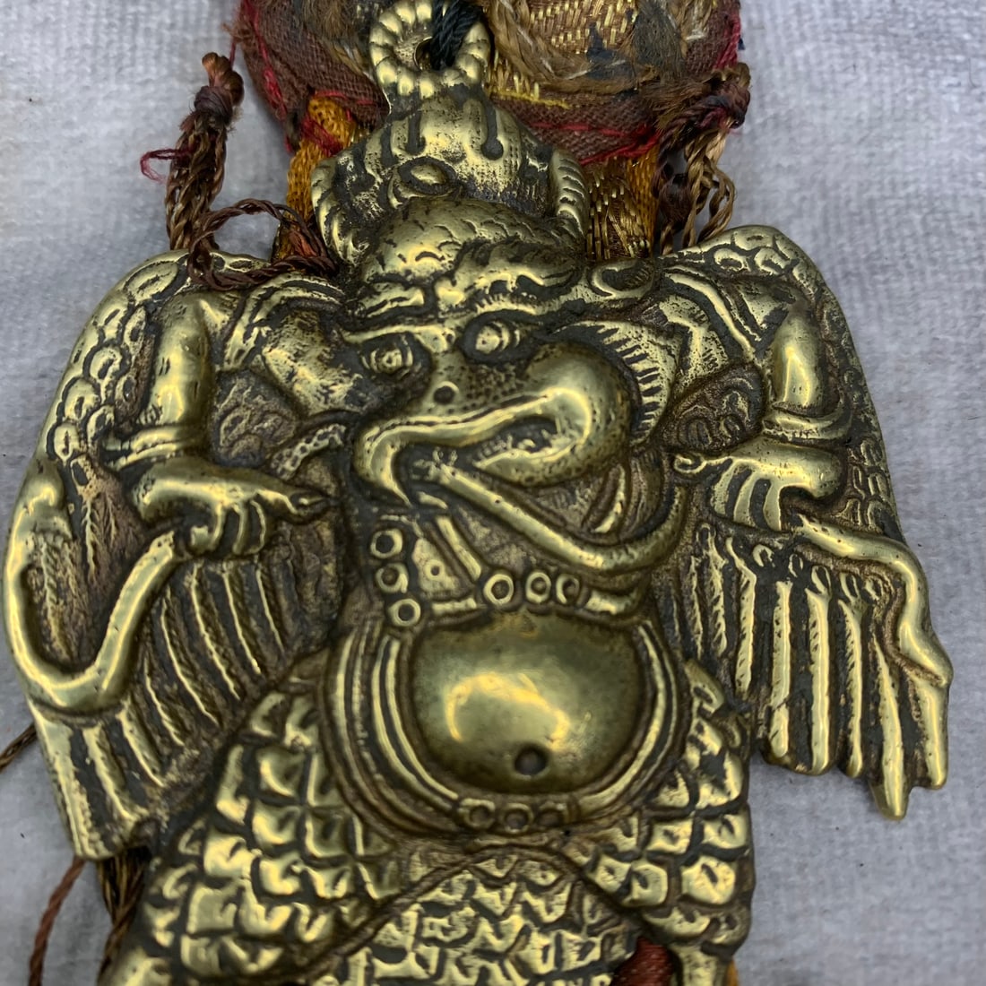 A FINE TIBETAN BUDDHIST BRONZE RITUAL OBJECTS - 3