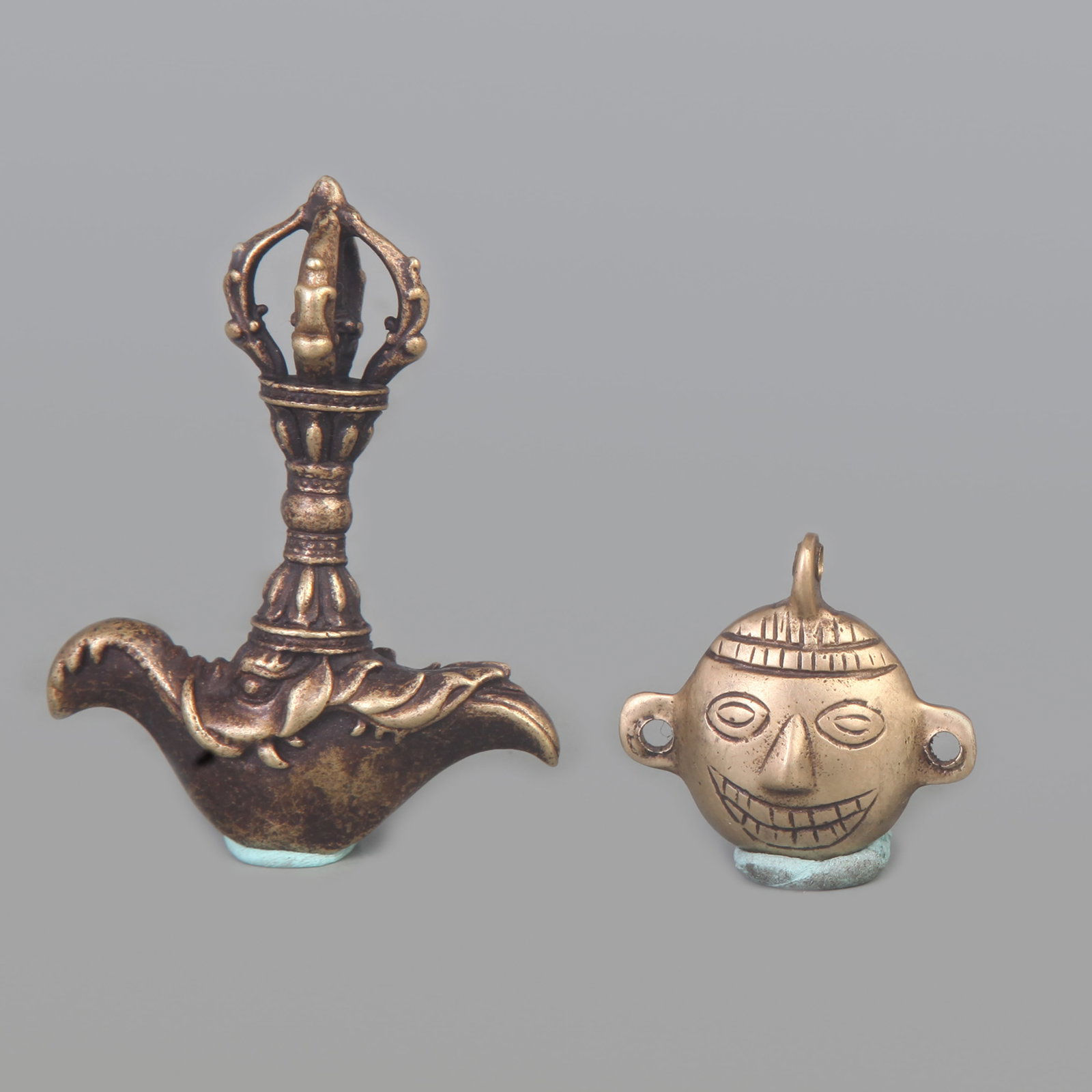 TIBETAN BUDDHISM BUDDHA STATUES AND RITUAL OBJECTS - 2