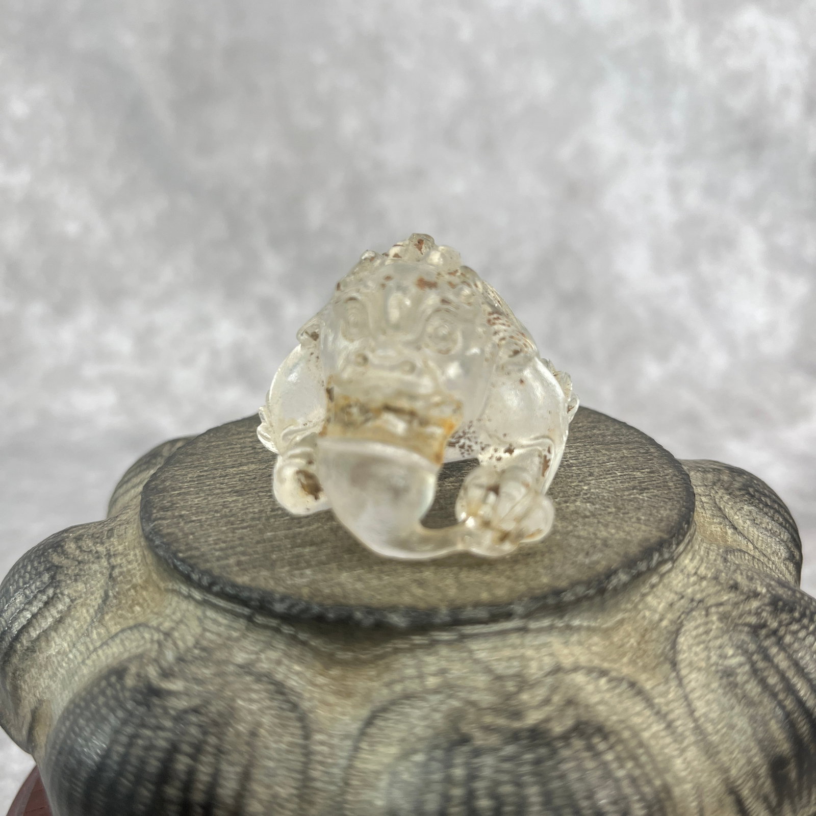 A FINE CLEAR QUARTZ PIXIU FIGURE - 2