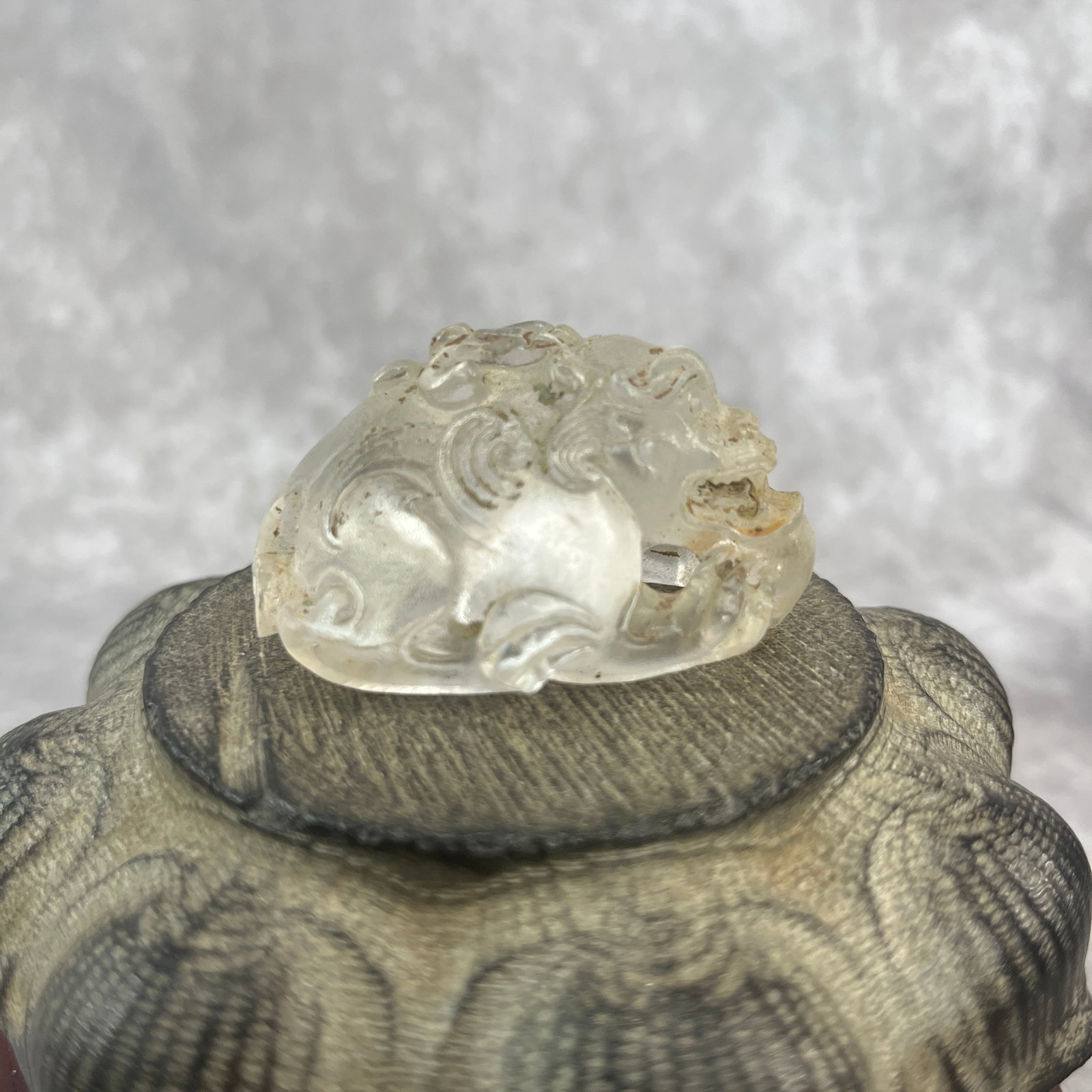 A FINE CLEAR QUARTZ PIXIU FIGURE - 6
