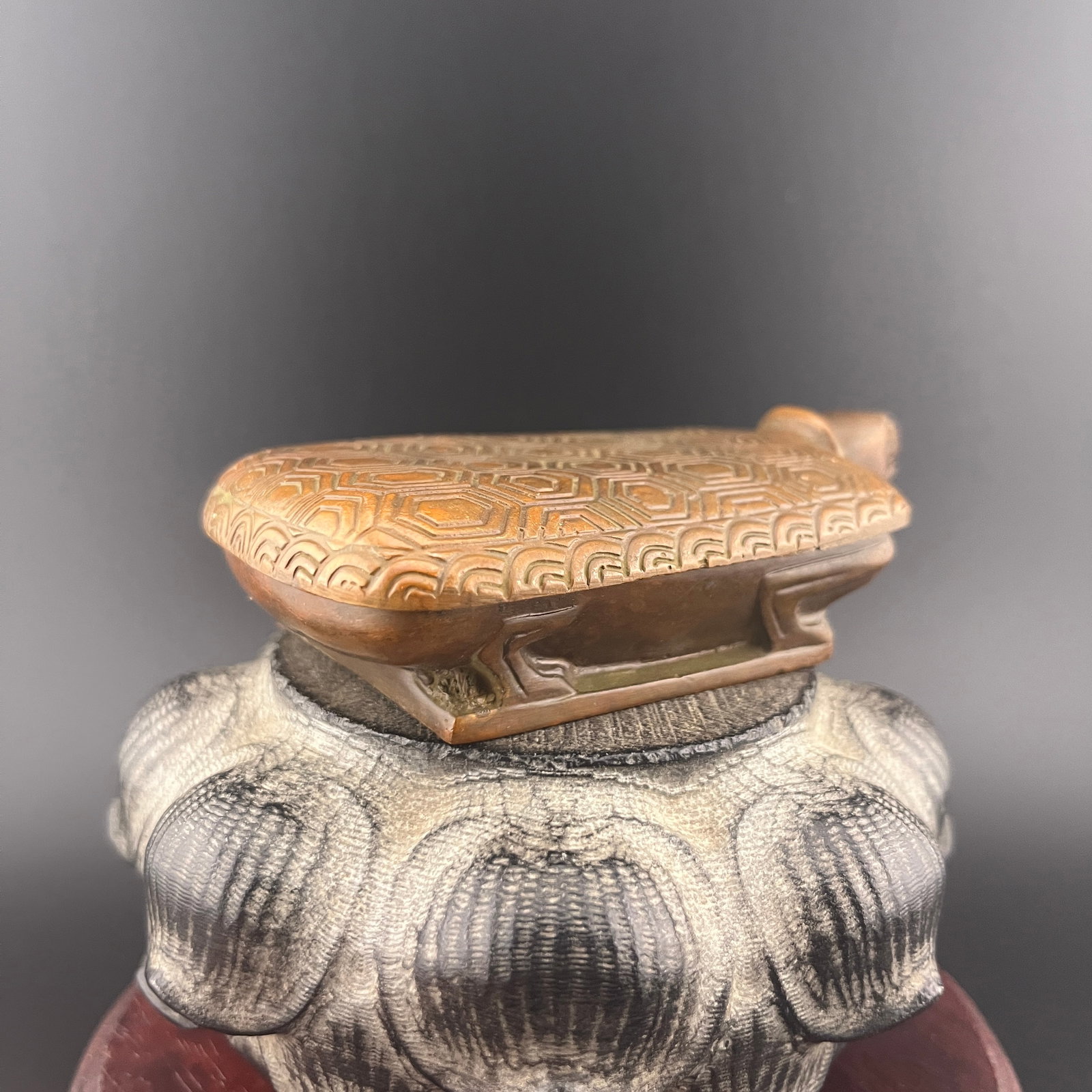 A SMALL BRONZE TORTOISE BOX - 4