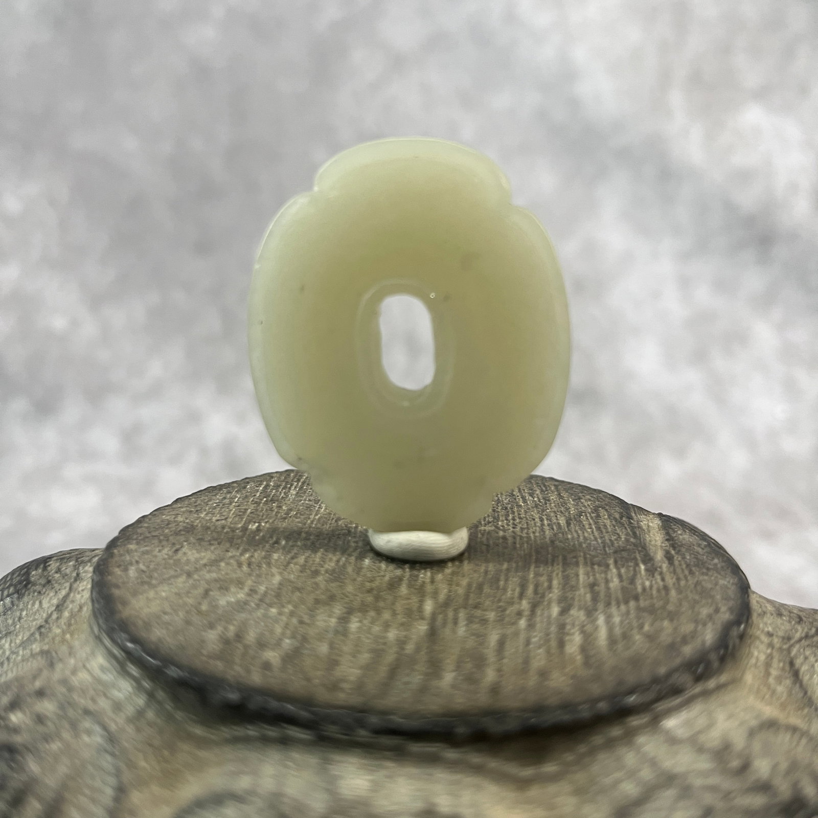 A FINE HETIAN CHINESE JADE BI DISC (1 of 6)