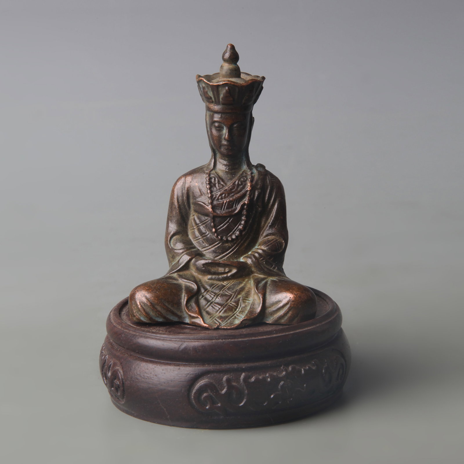 FINE SMALL BRONZE KSITIGARBHA BODHISATTVA FIGURE: Qing Dynasty; High: 3.1 inch; Wooden base for picture and display only.