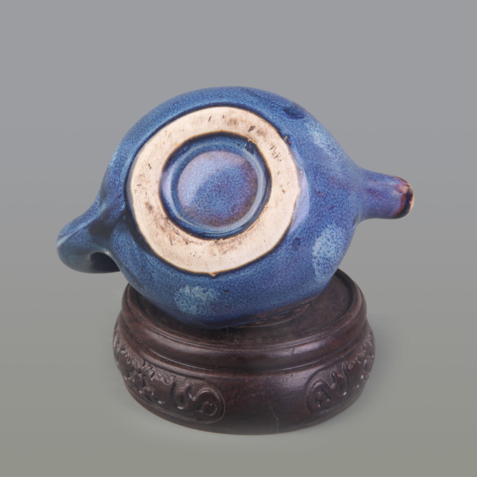 A SCHOLAR’S OBJECT PORCELAIN BRUSH WASHER - 4