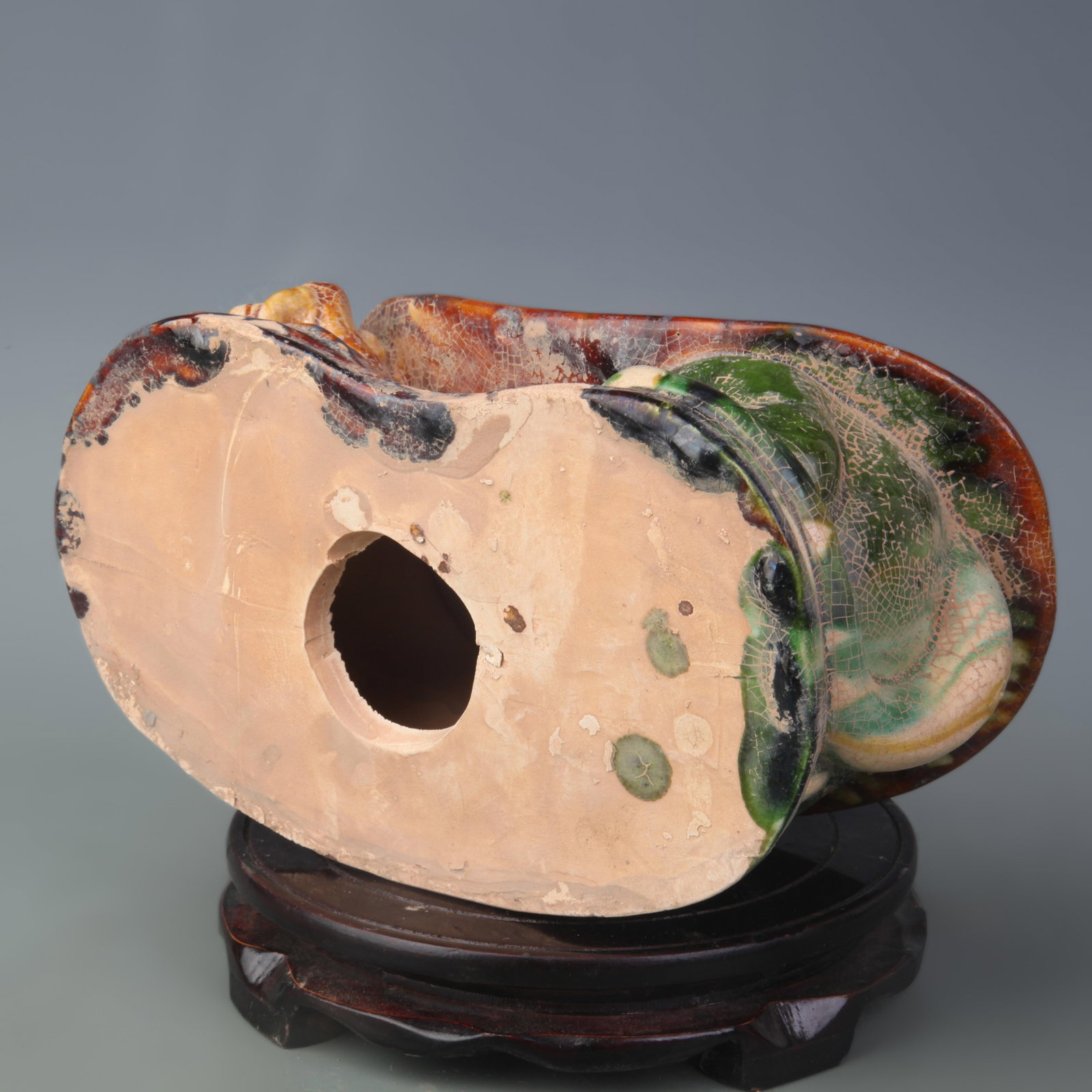A SANCAI TIGER-FORM PILLOW - 3