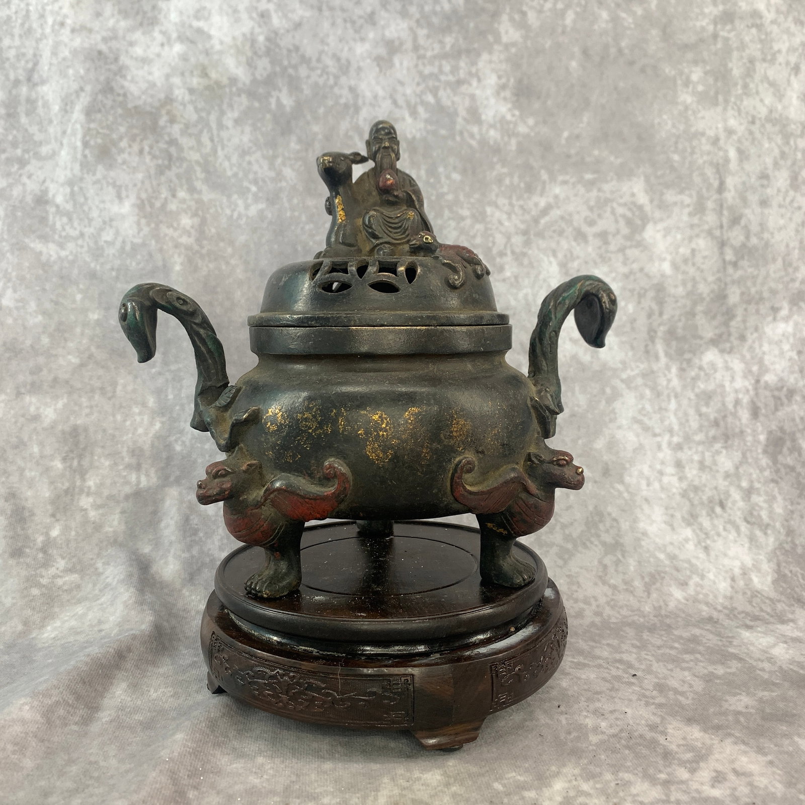 CHINESE BRONZE INCENSE BURNER WITH SHOULAO LID FINIAL (1 of 5)