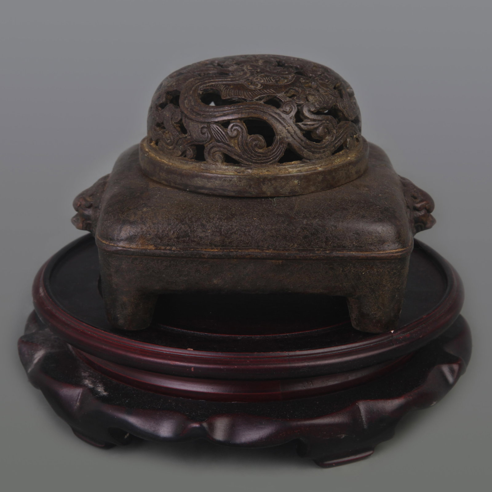 RARE BRONZE SQUARE SHAPED INCENSE BURNER WITH REDWOOD LID (1 of 6)