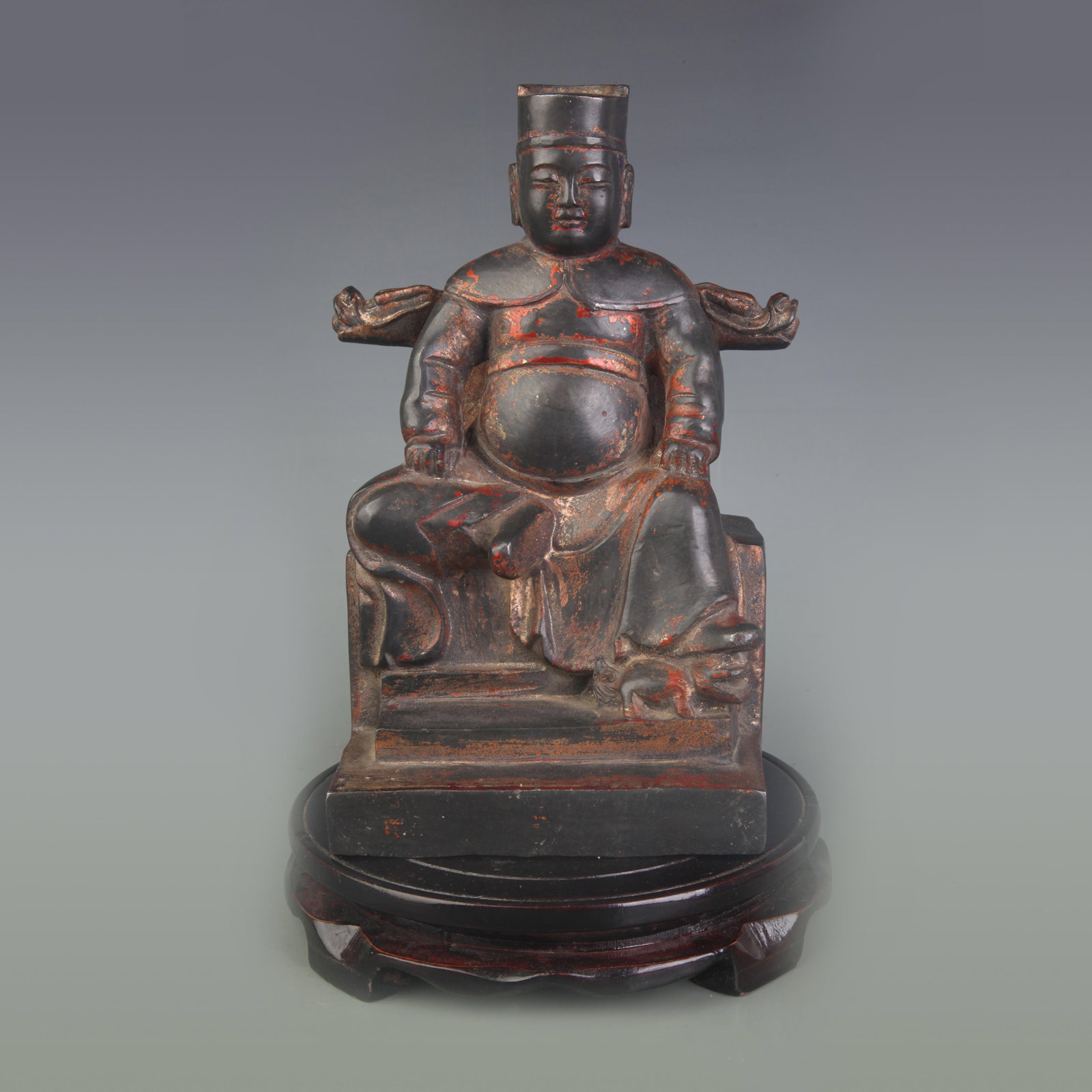 A FINE BRONZE FIGURE OF GROOMS: Qing Dynasty; Width: 5.2 inch; High: 8.8 inch; Wooden base for picture and display only.