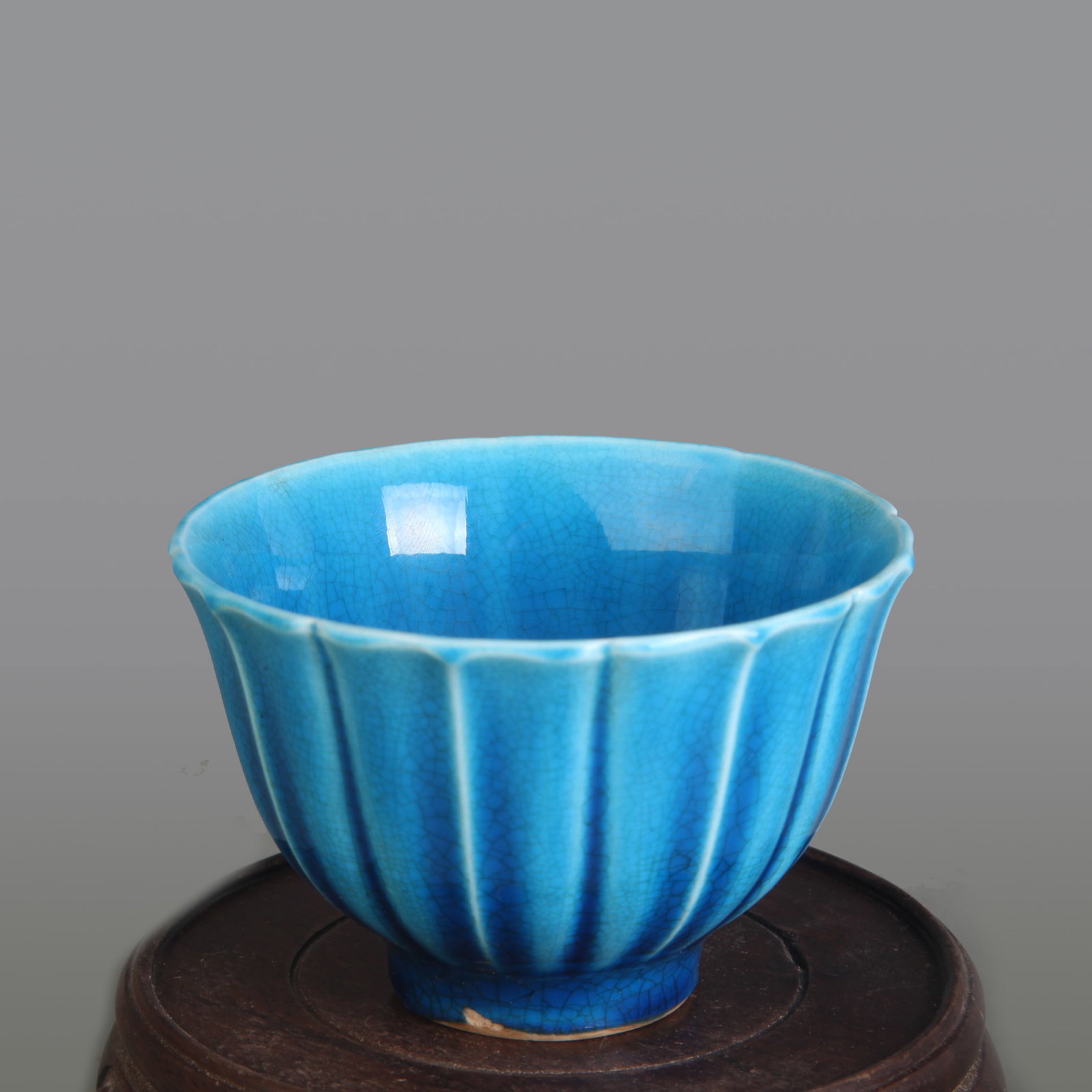 TURQUOISE GLAZED PORCELAIN TEA CUP - 2