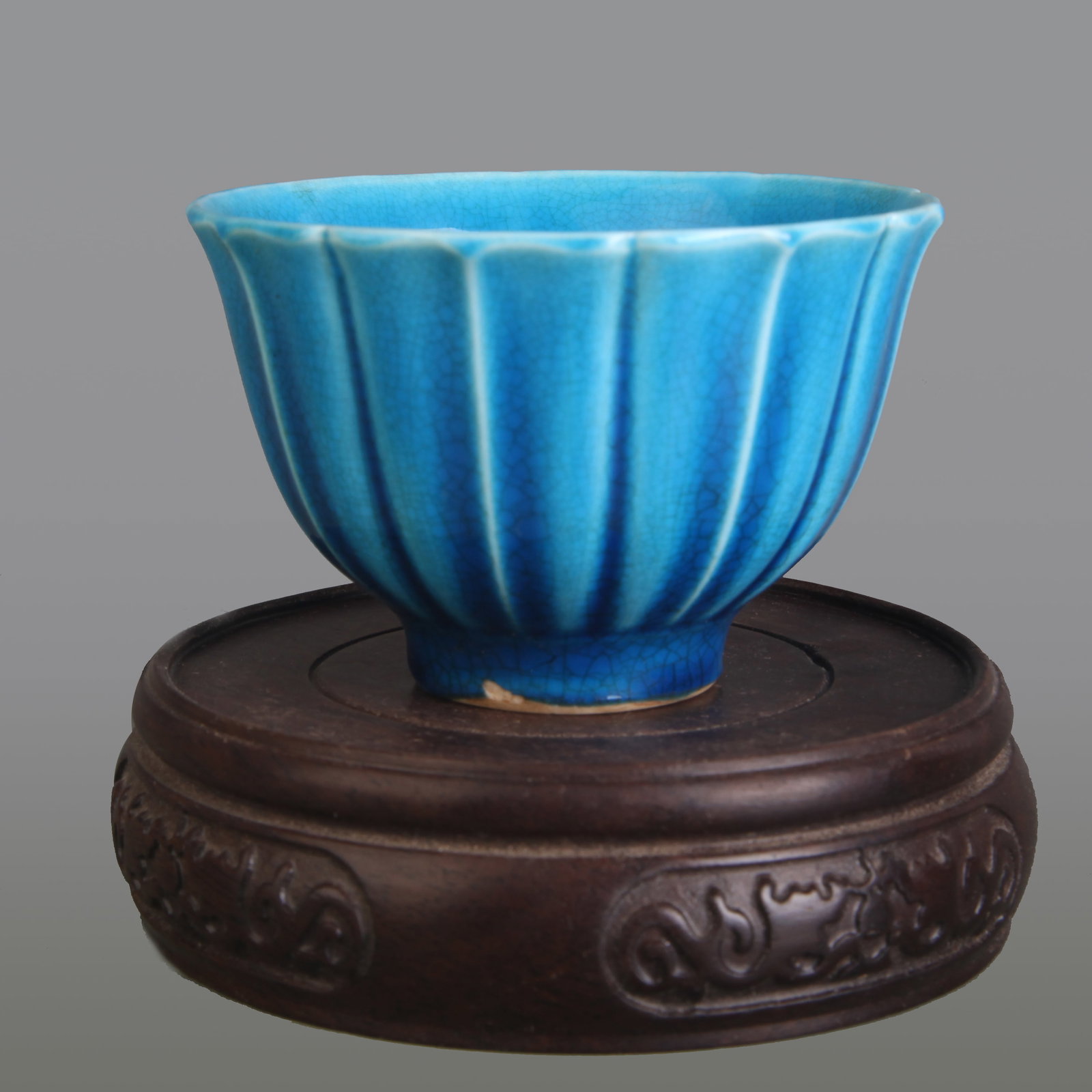 TURQUOISE GLAZED PORCELAIN TEA CUP - 3