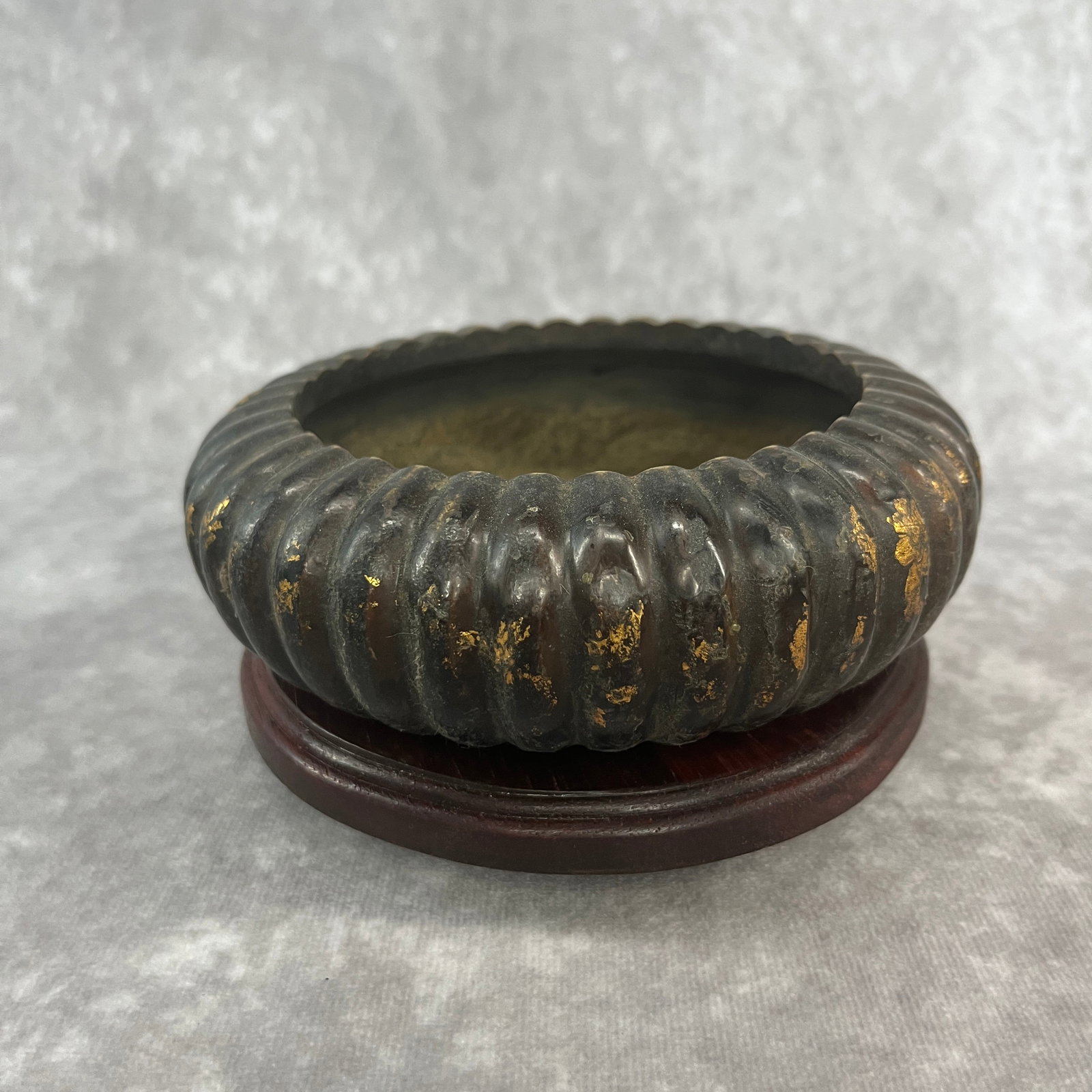 A FINE ROUND BRONZE CENSER - 2