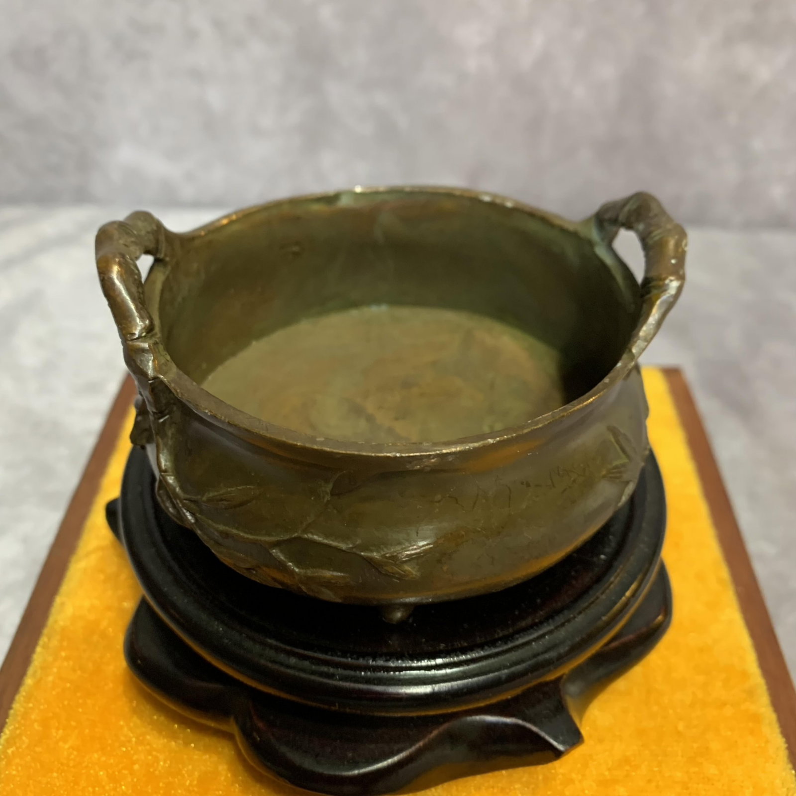 A FINE THREE PATTERN THREE FOOT BRONZE CENSER - 2