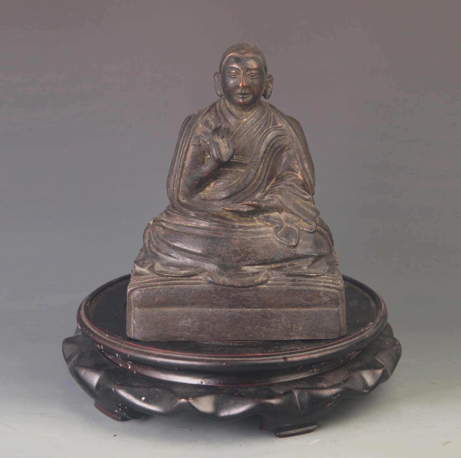 RARE BRONZE SA GYA BA BRONZE STATUE: 16th Century, High: 6.5 inch; Width: 4.75 inch. Wooden base for picture and display only.