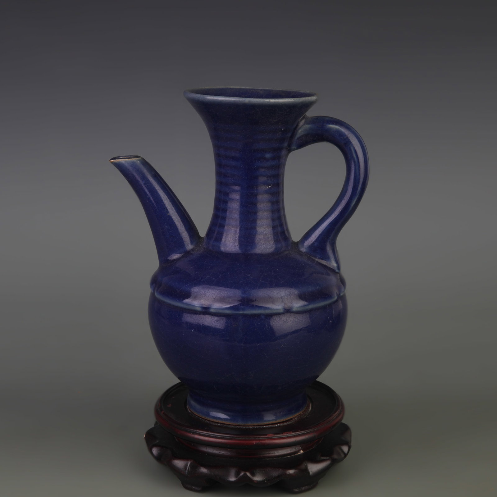 CHAI KILN BLUE GLAZED WINE EWER: Song Dynasty Style; Long: 6.3 inch; Width: 4.3 inch; High: 7.8 inch; Wooden base for picture and display only.