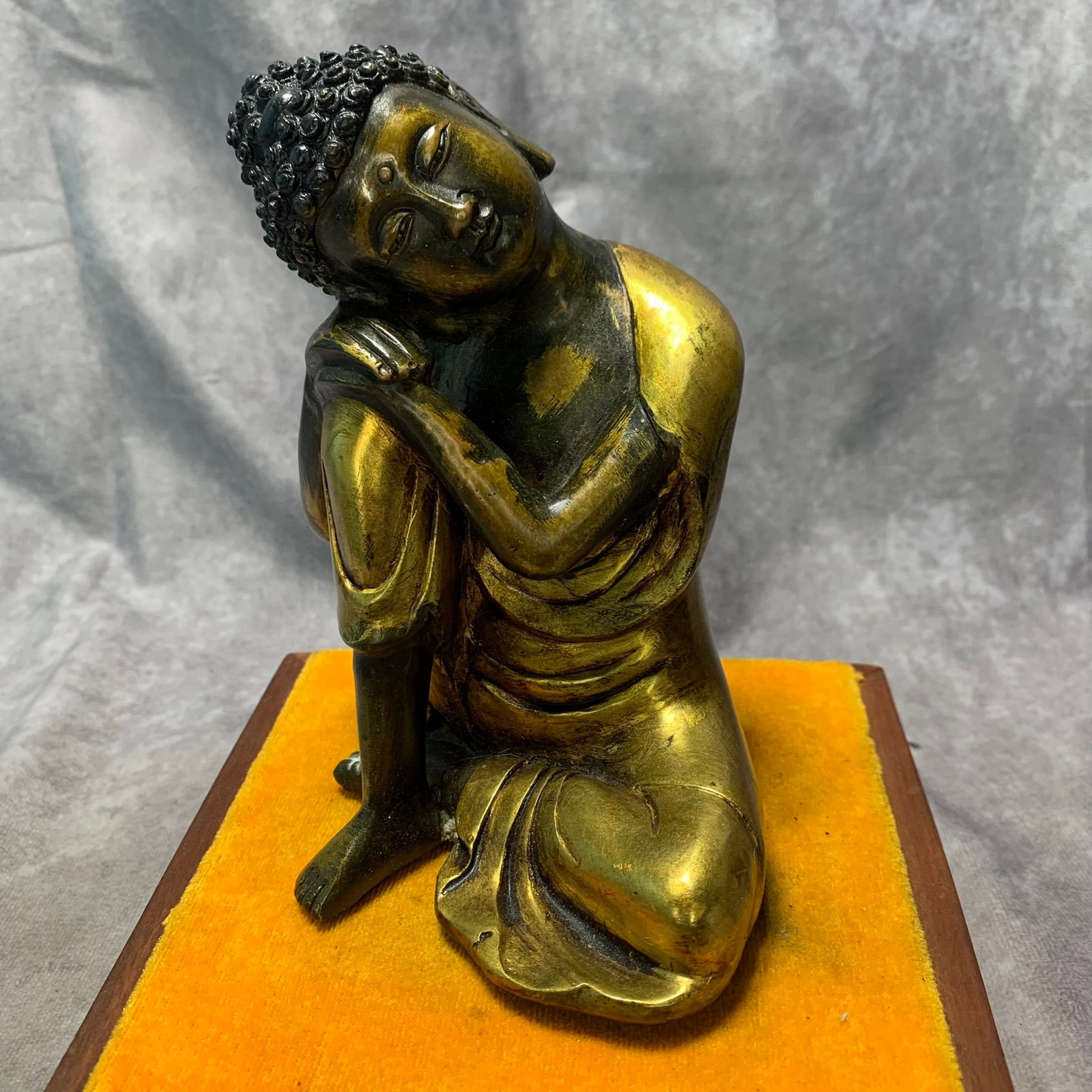 REPUBLIC OF CHINA BRONZE BUDDHA STATUE: Republic Period; Long: 4 inch; Width: 3.3 inch; High: 6 inch. Wooden base for picture and display only.