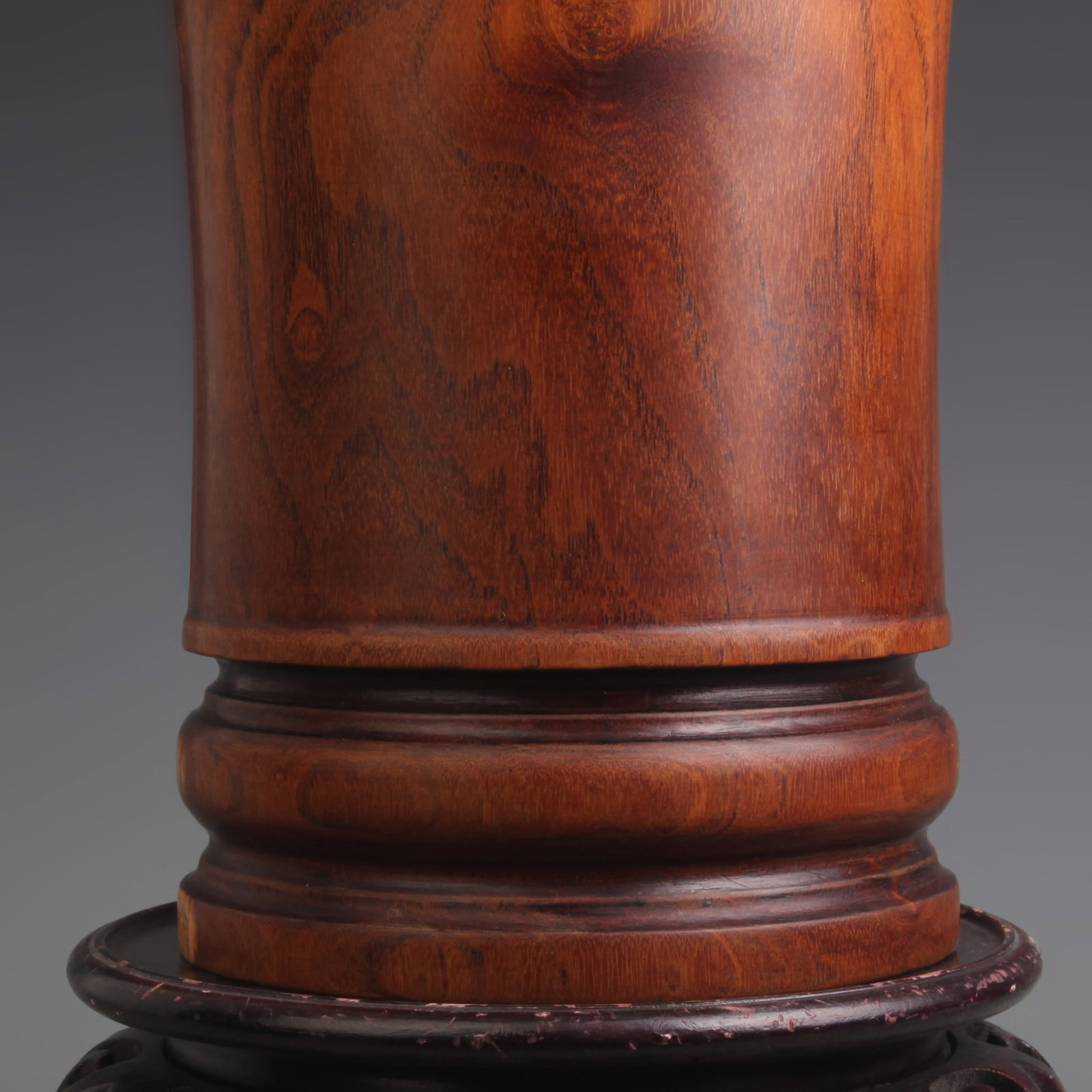 A LARGE HARDWOOD BRUSH POT - 3