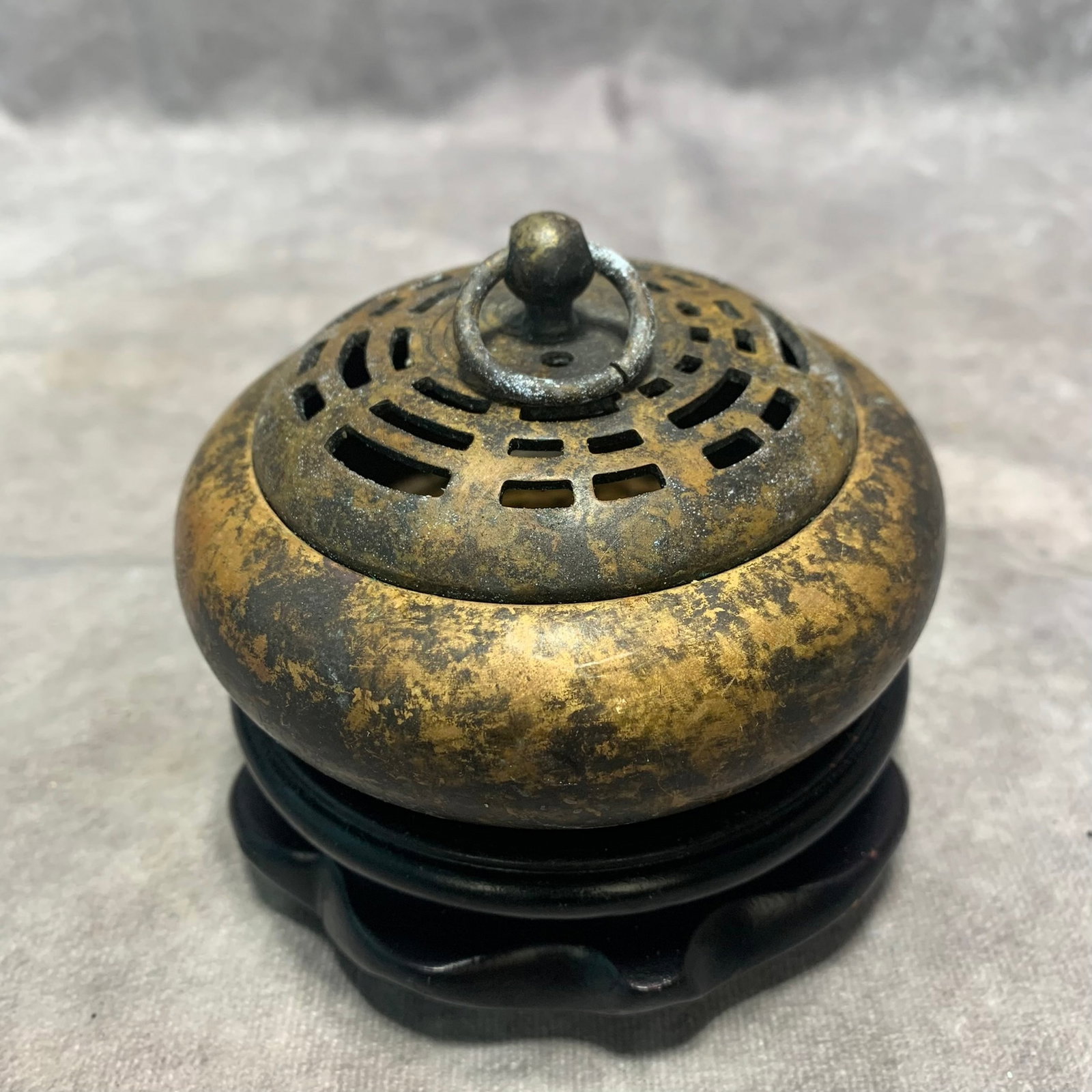 MING DYNASTY GILT BRONZE HAND WARMER, XUANDE MARK: Ming Dynasty Style; High: 2.4 inch; Diameter: 4 inch; Wooden base for picture and display only.